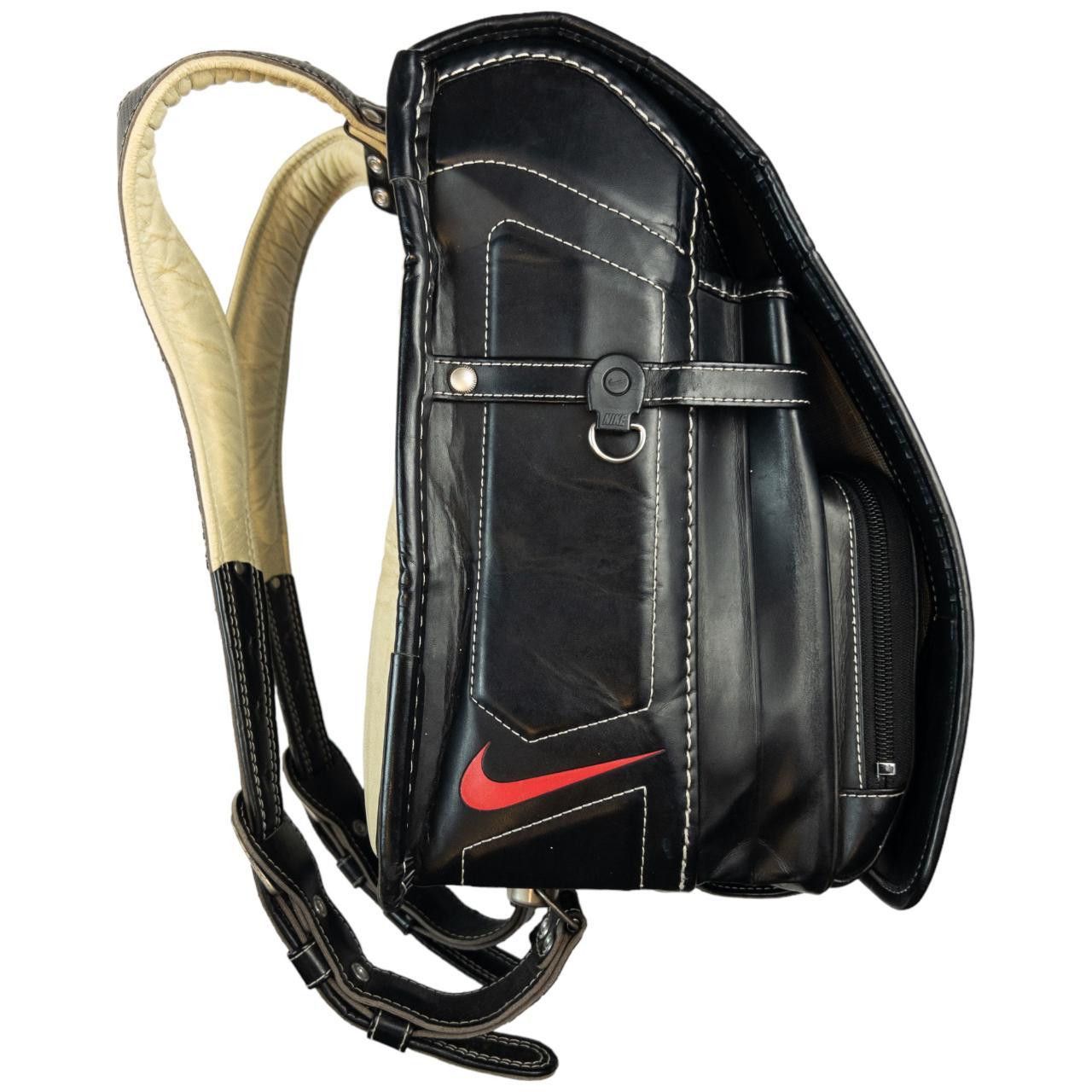 Nike Vintage Nike Japanese Hardshell School Backpack Size ONE SIZE - 3 Thumbnail