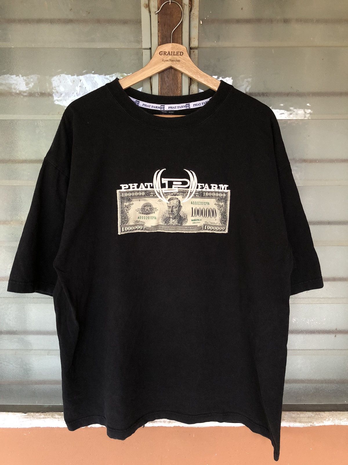 Phat Farm Vintage Phat Farm 1,000.000 usd Embroidered Rare Shirt Tee Size US XL / EU 56 / 4 - 1 Thumbnail