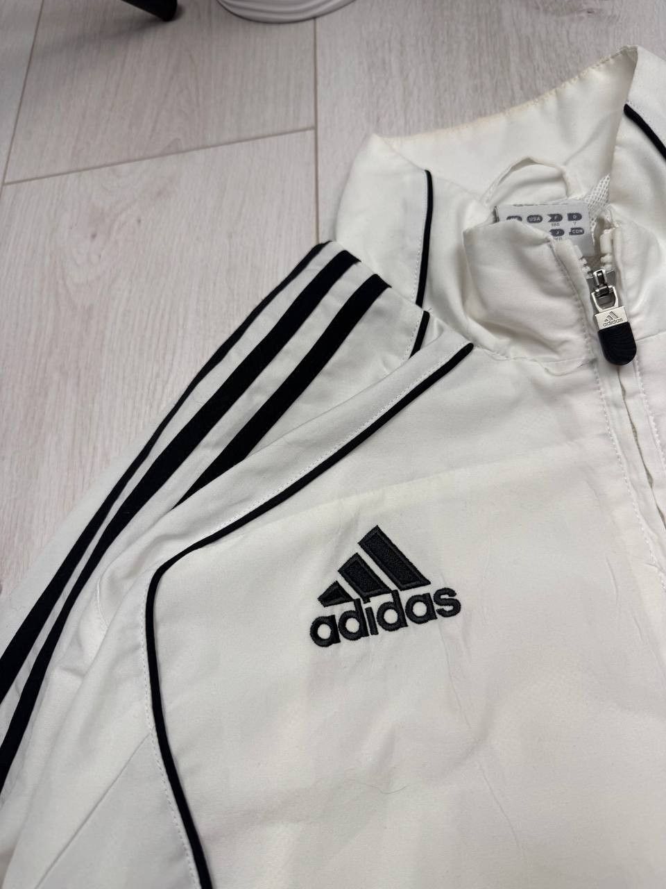 Adidas × Vintage Stoke City Jacket With Zipped White Adidas Mens Size L Size US L / EU 52-54 / 3 - 4 Thumbnail