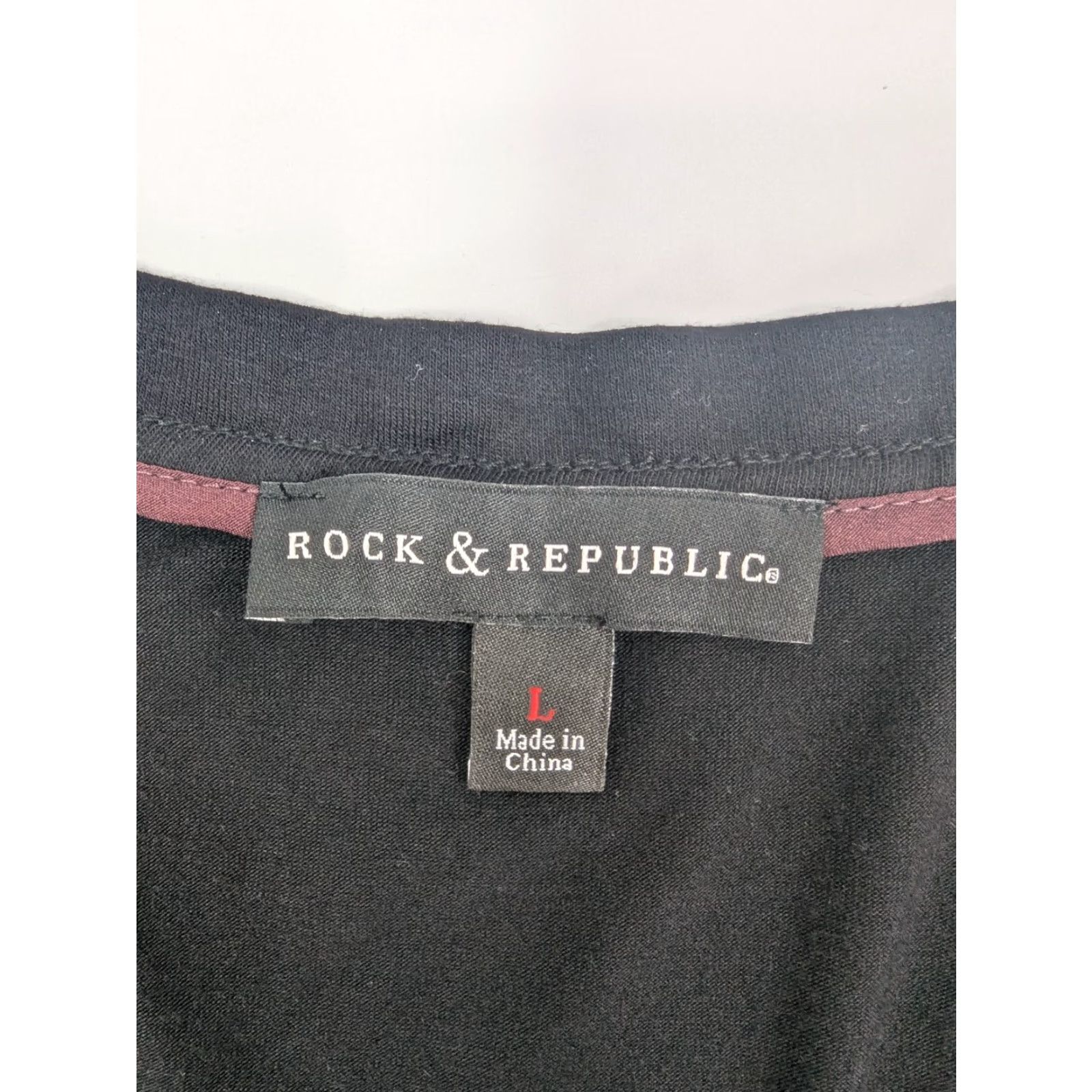 Vintage Rock & Republic Zip-Front Detail V-Neck Burgundy Women's Top Size Large Size L / US 10 / IT 46 - 6 Thumbnail