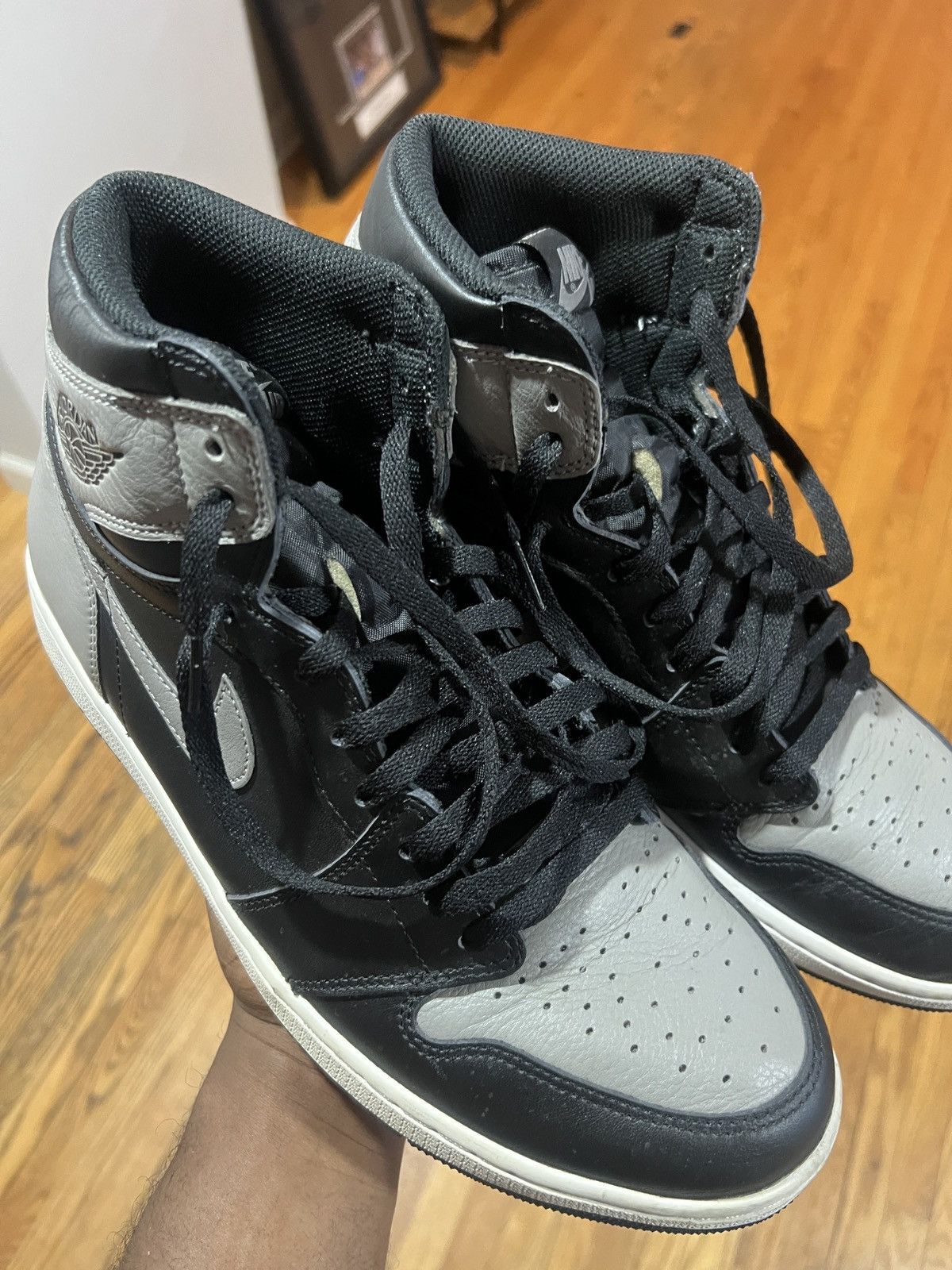 Jordan Brand Air Jordan 1 Retro High “Shadow” Size US 13 / EU 46 - 18 Thumbnail