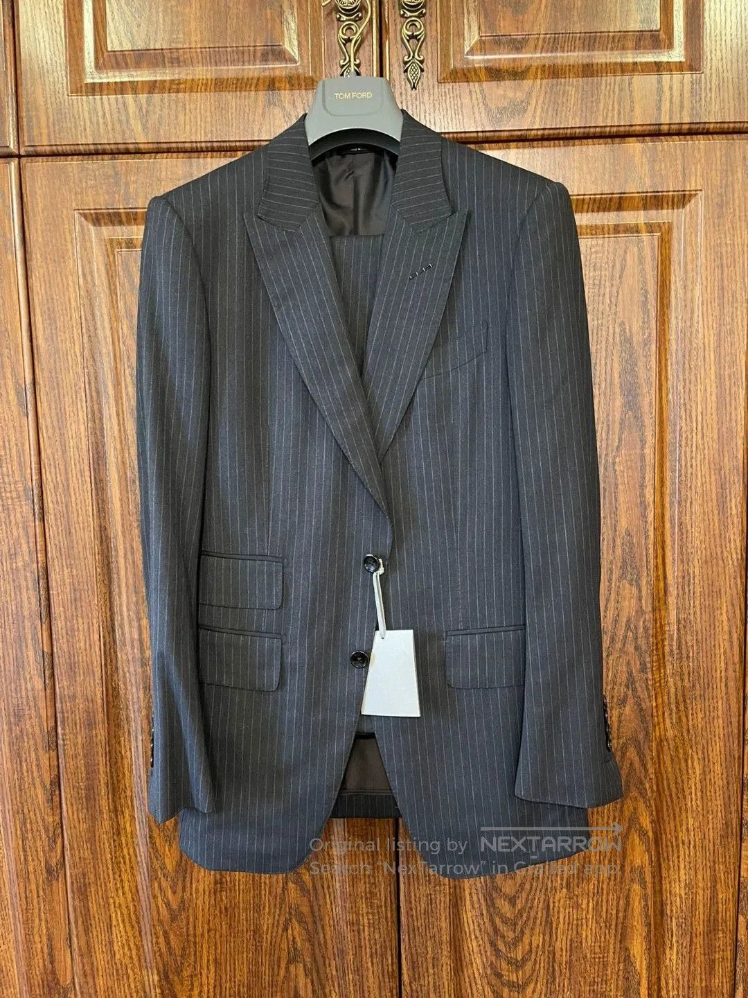 Tom Ford Gray Pinstripe Tailored Suit Jacket. Size US M / EU 48-50 / 2 - 1 Thumbnail