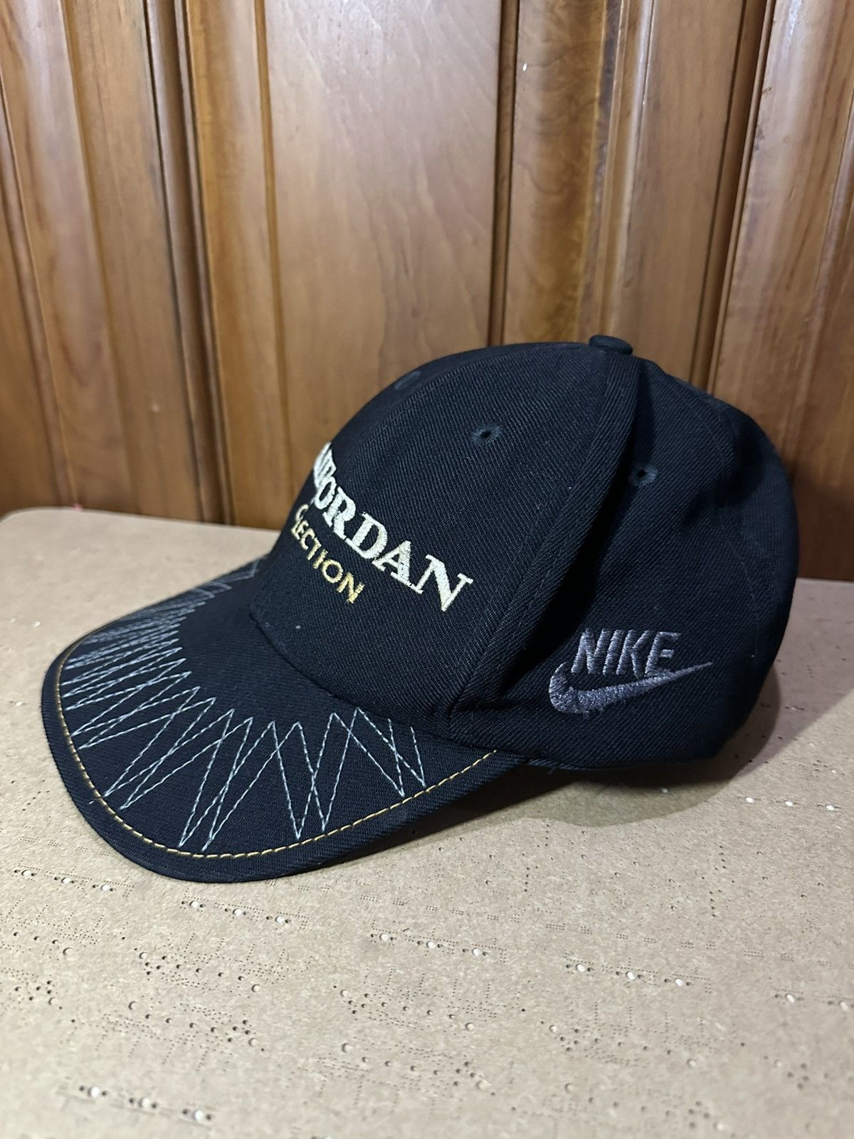 Nike Vintage Air Jordan Collection Strap Hat Size ONE SIZE - 2 Thumbnail