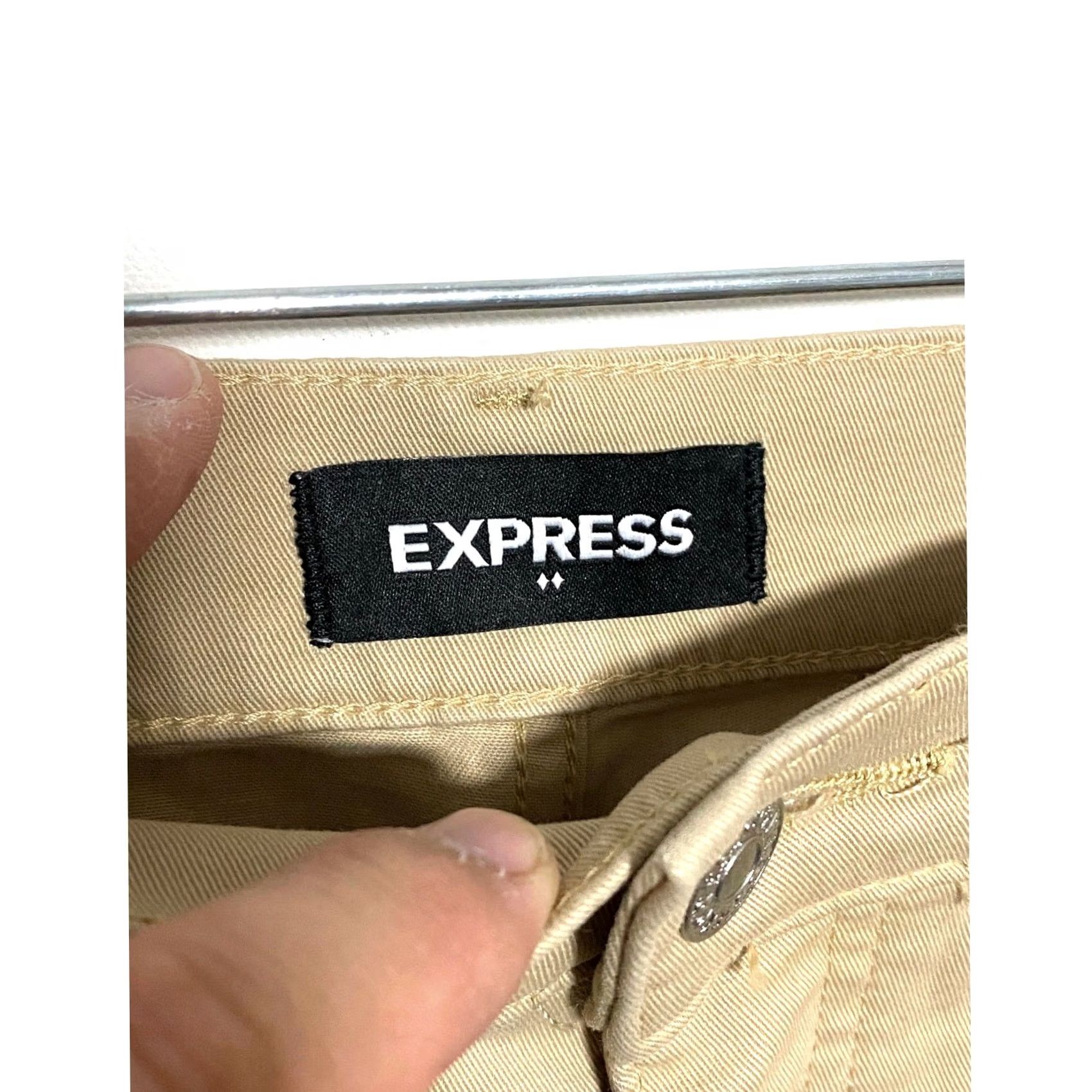 Express Express Khaki Jeans Womens 6R Straight High Rise NWT Chino Casual Workwear 29W 25.5in Inseam - Beige/Preppy, 79% Cotton 19% Rayon 2% Spandex Size 28" / US 6 / IT 42 - 7 Thumbnail
