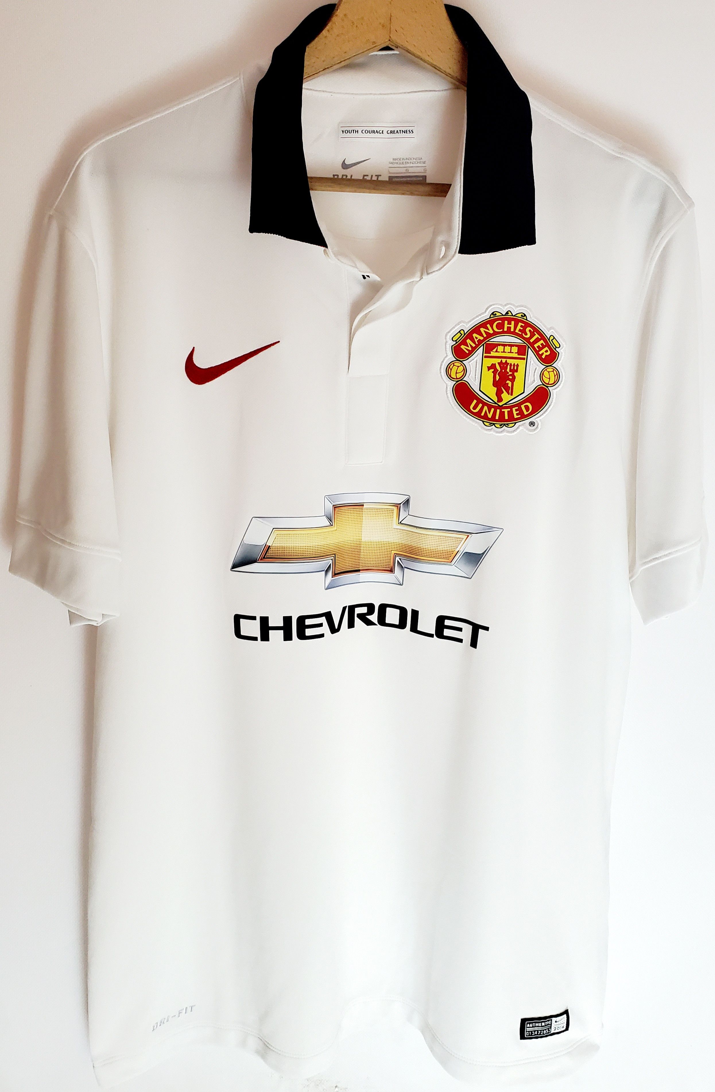 Nike MANCHESTER UNITED 2014 2015 AWAY FOOTBALL JERSEY NIKE L Size US L / EU 52-54 / 3 - 1 Thumbnail