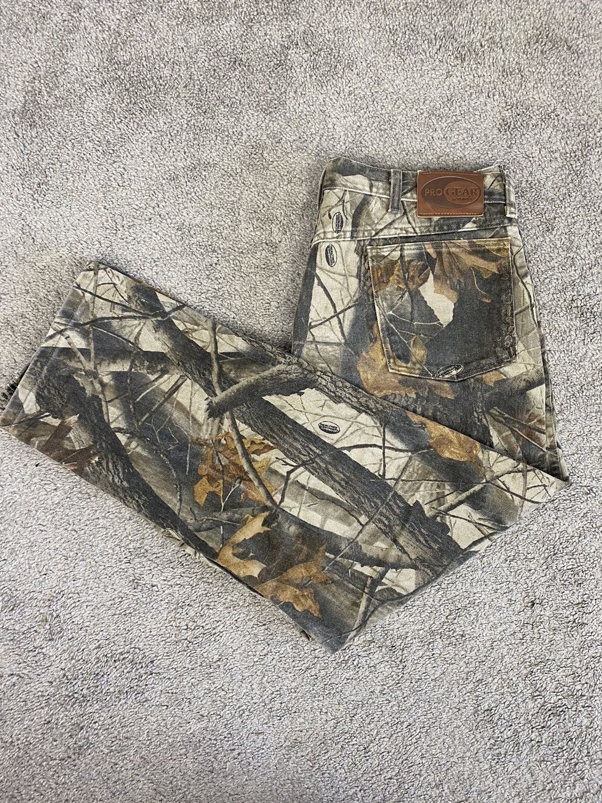 Realtree × Vintage Vintage 90s realtree camo pro gear by wrangler jeans Size US 38 / EU 54 - 1 Thumbnail