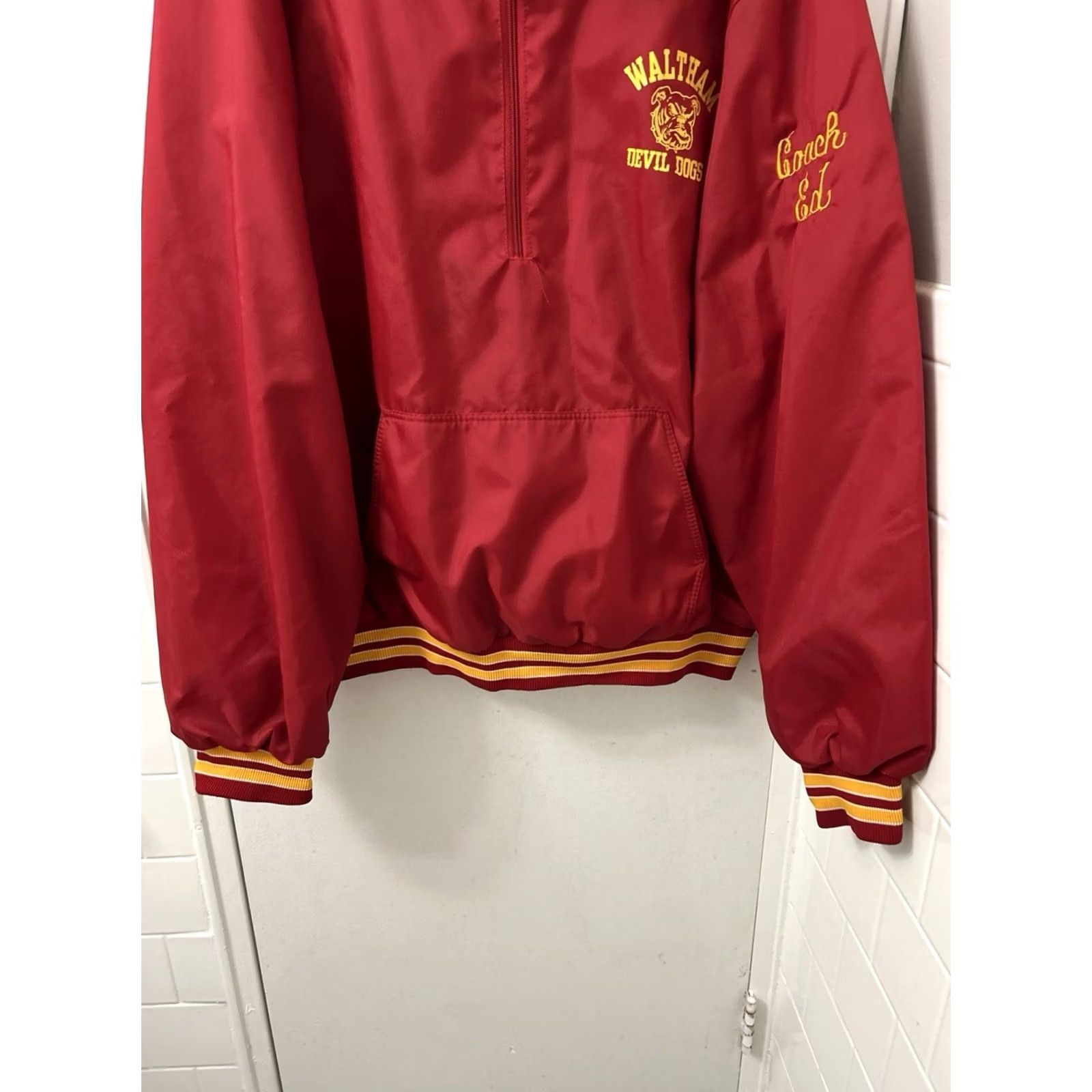 Vintage VINTAGE Rennoc Windbreaker Jacket Mens 2XL Red Nylon Fleece Lined Zip Pockets Embroidered Logo 80s 90s College Dog USA Made Size US XXL / EU 58 / 5 - 3 Thumbnail