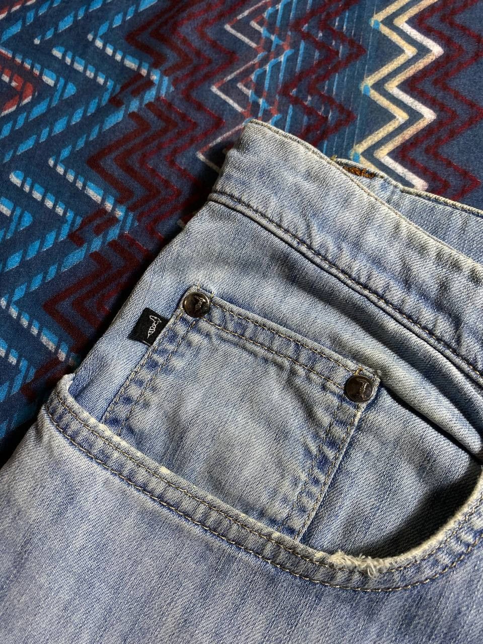 Trussardi × Vintage Trussardi Vintage Classic Jeans Shorts Size US 36 / EU 52 - 7 Thumbnail