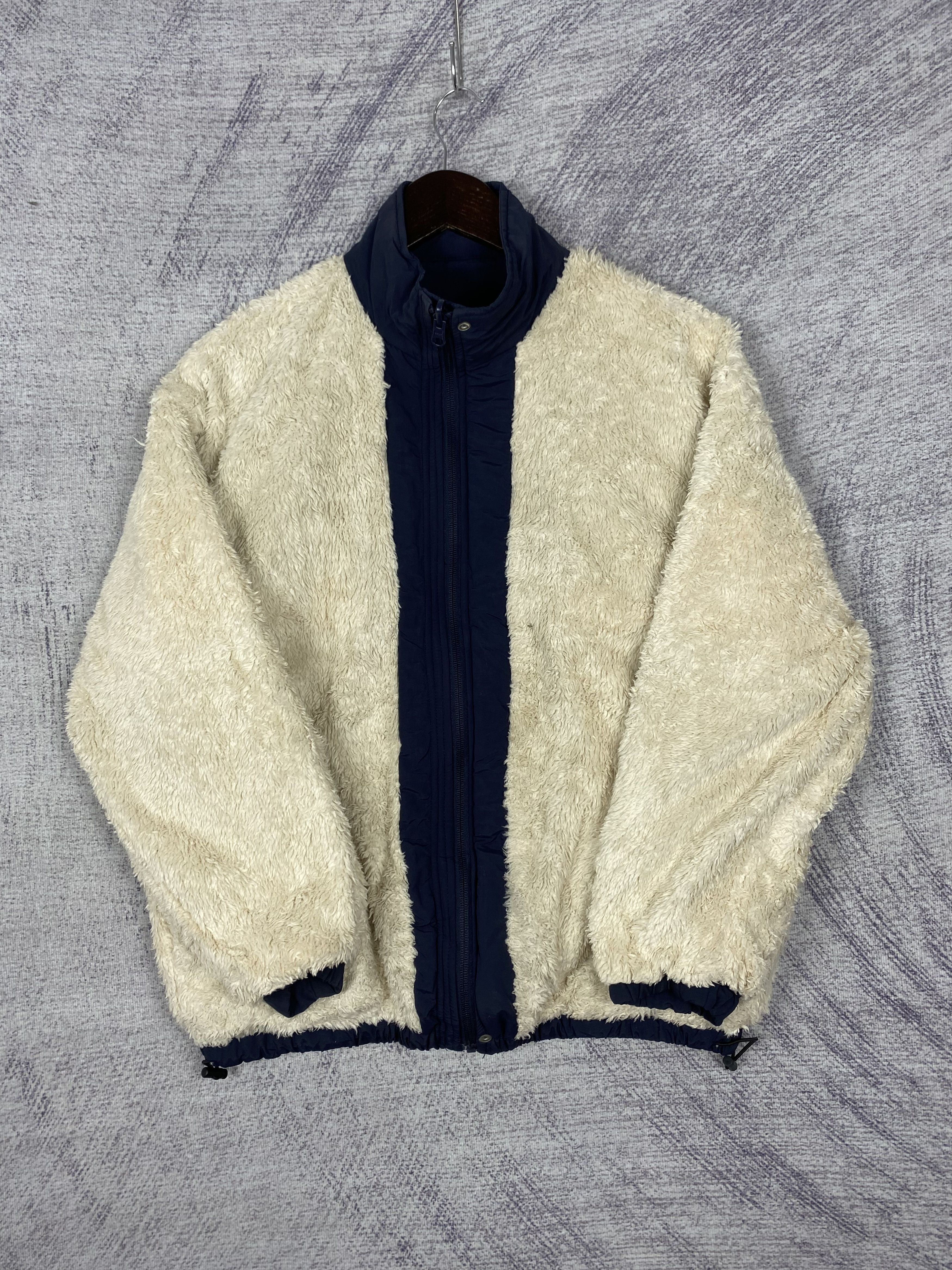 Japanese Brand Vintage UCLA Reversible Fleece Jacket Size US S / EU 44-46 / 1 - 9 Thumbnail