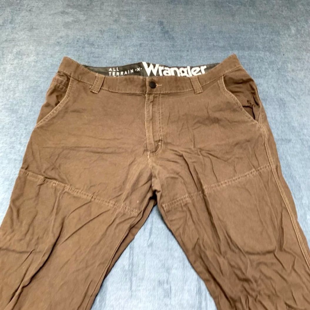 Banana Republic Wrangler All Terrain X Gear Hiking Pants Mens 38x30 Coffee Brown Cotton Stretch Size US 28 / EU 44 - 4 Thumbnail