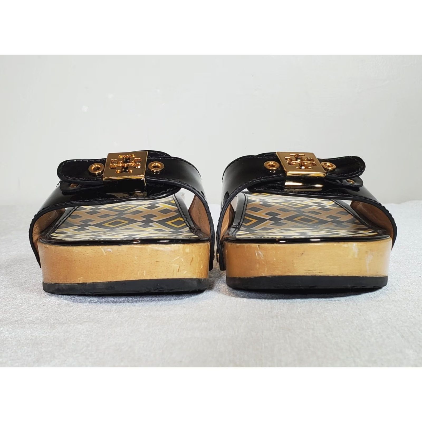Tory Burch Tory Burch Dixon Patent Leather Wooden Clog Sandals Black Yellow Women US 8.5 Sandal Slip-On Block Heel Vintage No Size US 9 / IT 39 - 6 Thumbnail