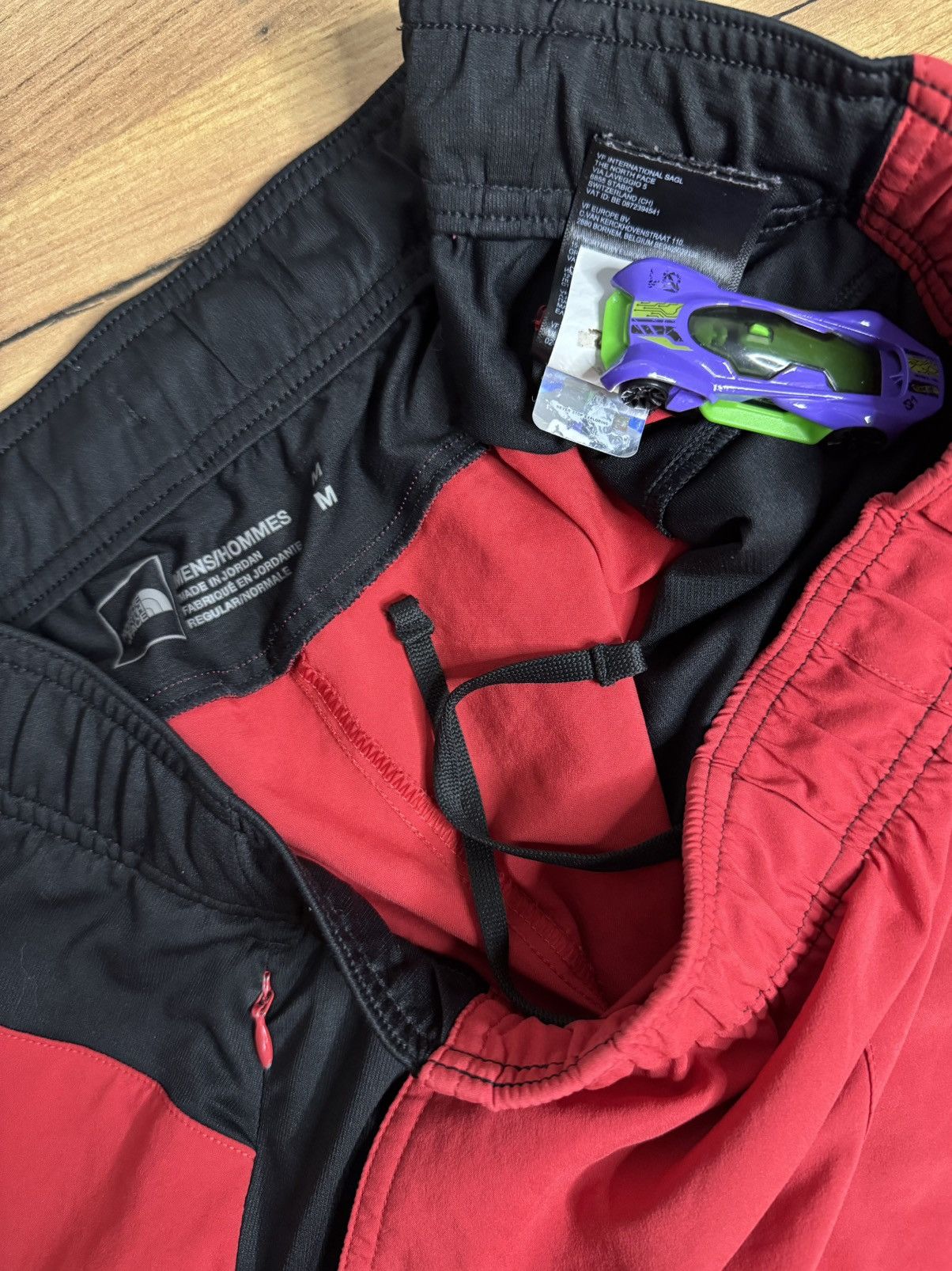 The North Face The North Face Red Black Trail Running Shorts Size M Size US 32 / EU 48 - 5 Thumbnail