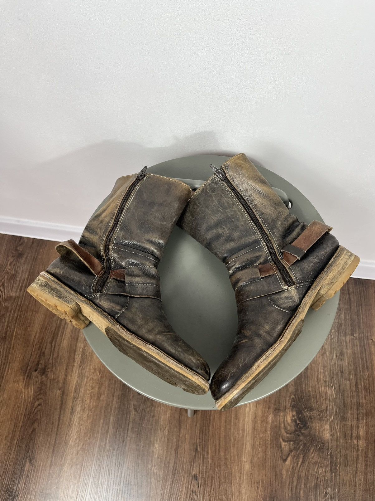 Fly London Fly London Distressed Leather Moto Boots Avant-Garde EU39 Size US 8.5 / EU 41-42 - 14 Thumbnail