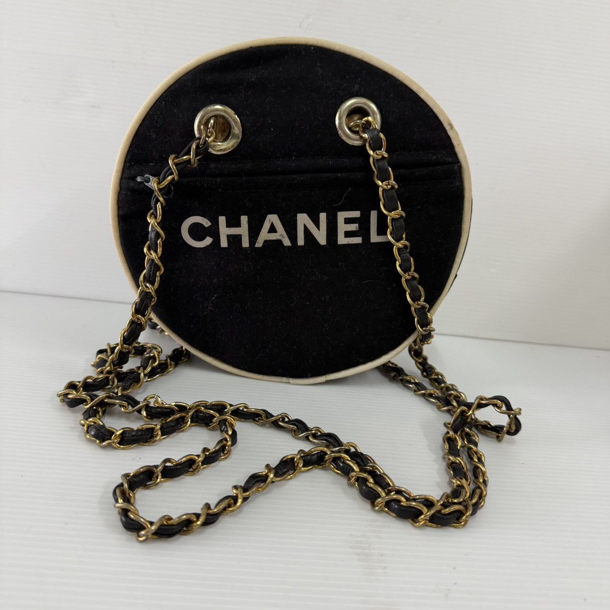 Vintage Chanel Vintage Vip Gift Chain Shoulder Bag Size ONE SIZE - 4 Thumbnail