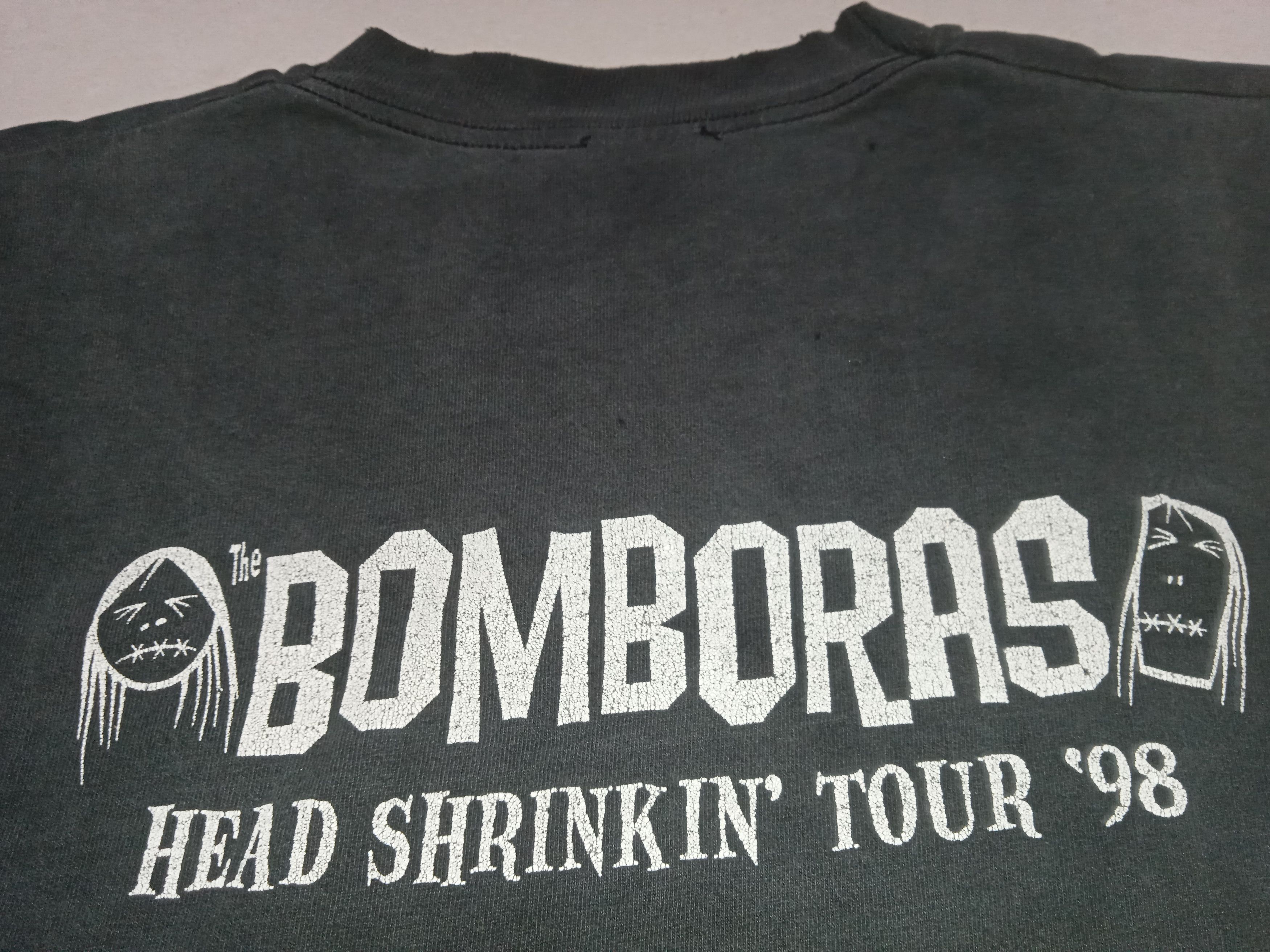 Vintage Vintage 90s The Bomboras 1998 Rob Zombie T Shirt Size US L / EU 52-54 / 3 - 8 Thumbnail