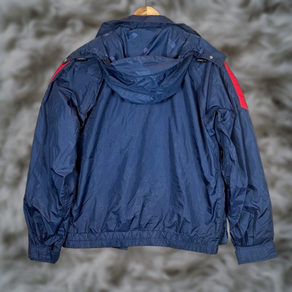 The North Face VINTAGE The North Face Jacket XL Mens Blue Red Gore-Tex Nylon Made in USA Size US XL / EU 56 / 4 - 1 Thumbnail