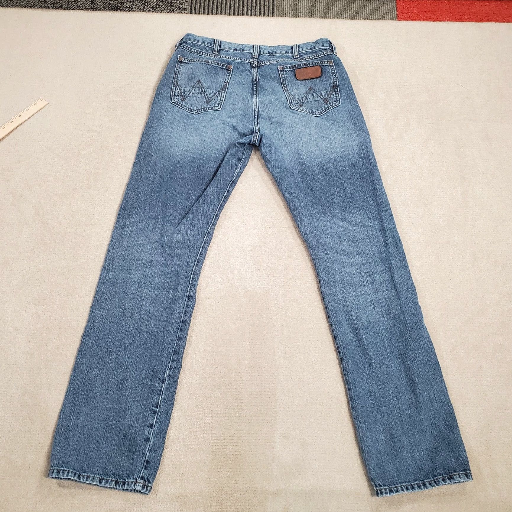 Wrangler Wrangler Retro Jeans Mens 36x32 Blue Slim Straight Leg Faded Medium Wash Western Jeans Mens Slim Western Blue 36x32 Wrangler Retro Size US 36 / EU 52 - 7 Thumbnail