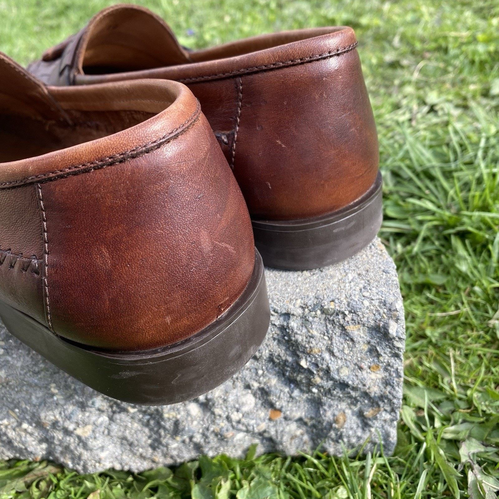 Other Men’s 10 Earth Shoe Brown Leather Tassel Loafers Woven Size US 10 / EU 43 - 9 Thumbnail