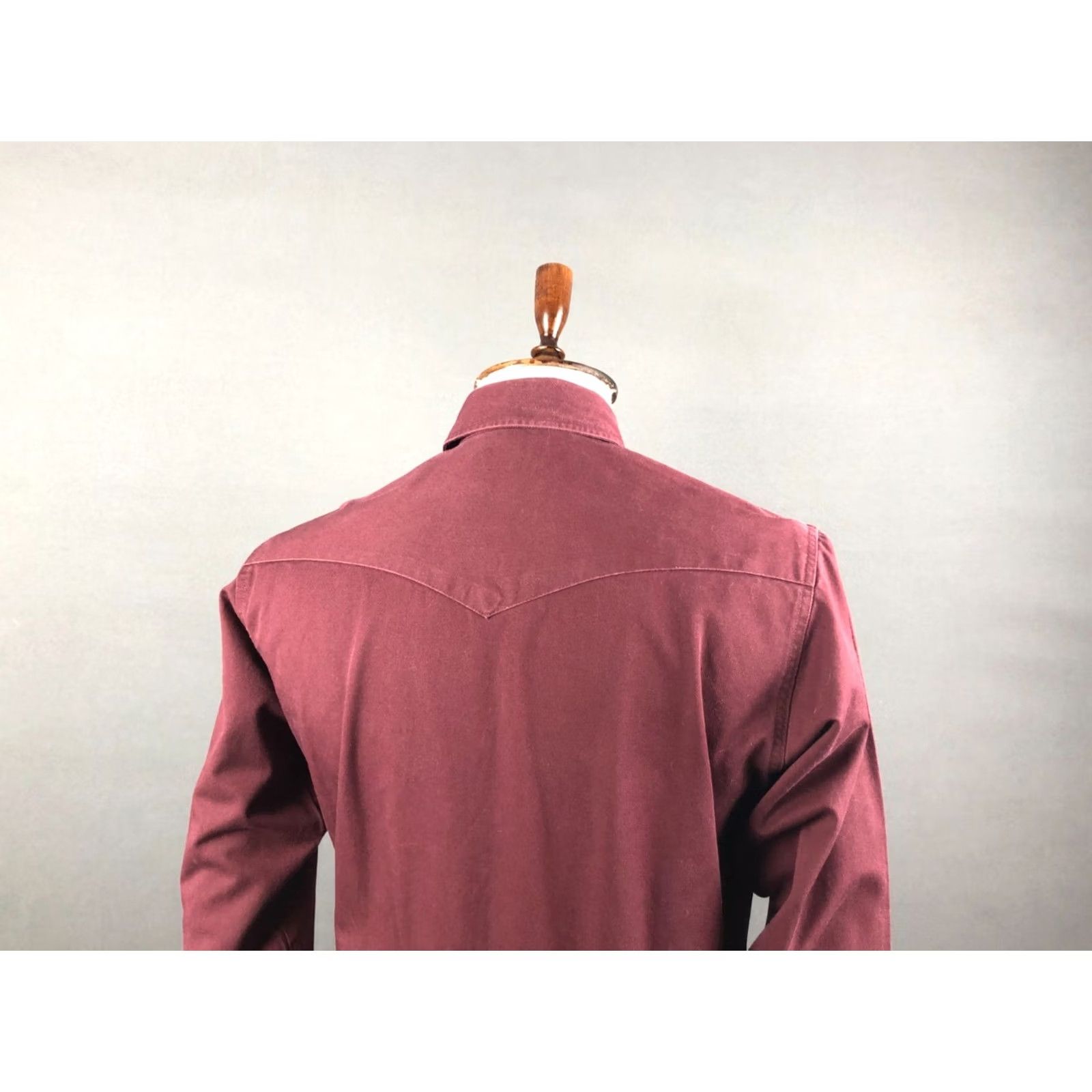 Wrangler Wrangler Men's Western Snap Shirt Burgundy Cotton Twill 15x34 Slim Regular Collar/Chest Pockets Snap Closure Casual Classic Mens Size US M / EU 48-50 / 2 - 5 Thumbnail