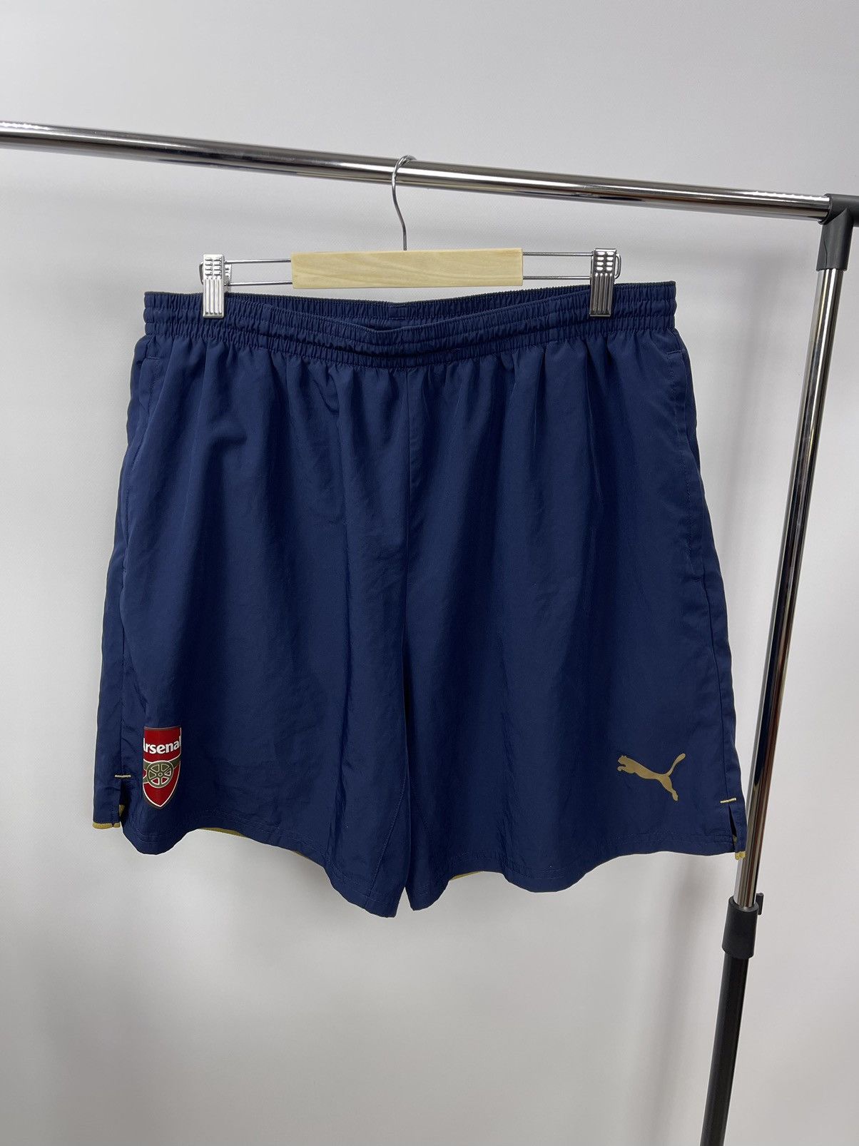 Puma Puma FC Arsenal Shorts Size XL Blue Football Soccer Size US 34 / EU 50 - 1 Thumbnail