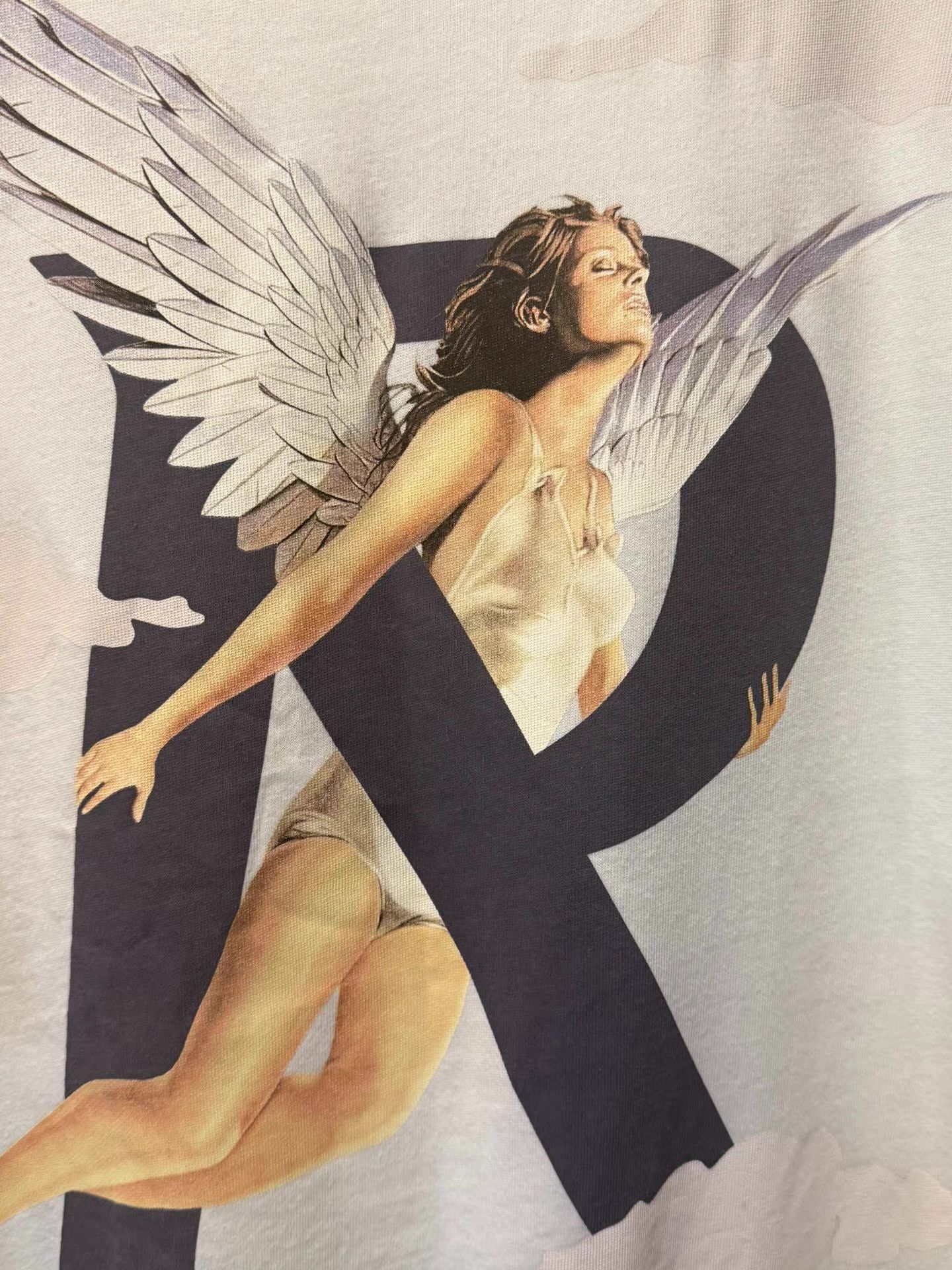 Represent Clo. REPRESENT Angel Letter Print CrewNeckShortSleeveT-Shirt Ｑ20 Size US M / EU 48-50 / 2 - 5 Thumbnail