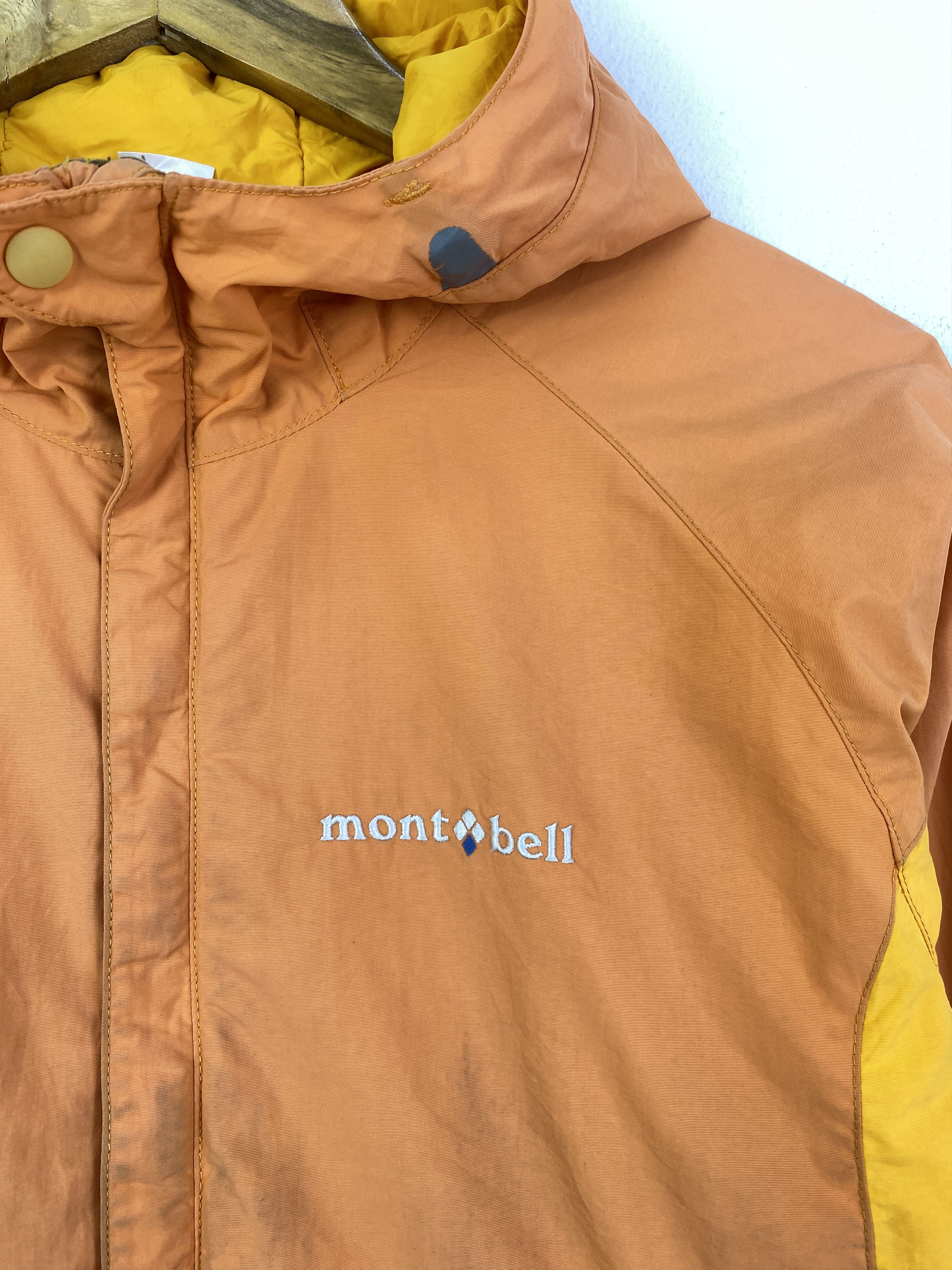 Montbell Vintage Montbell Powder Hooded Light Jacket JA0231 Size US XS / EU 42 / 0 - 8 Thumbnail