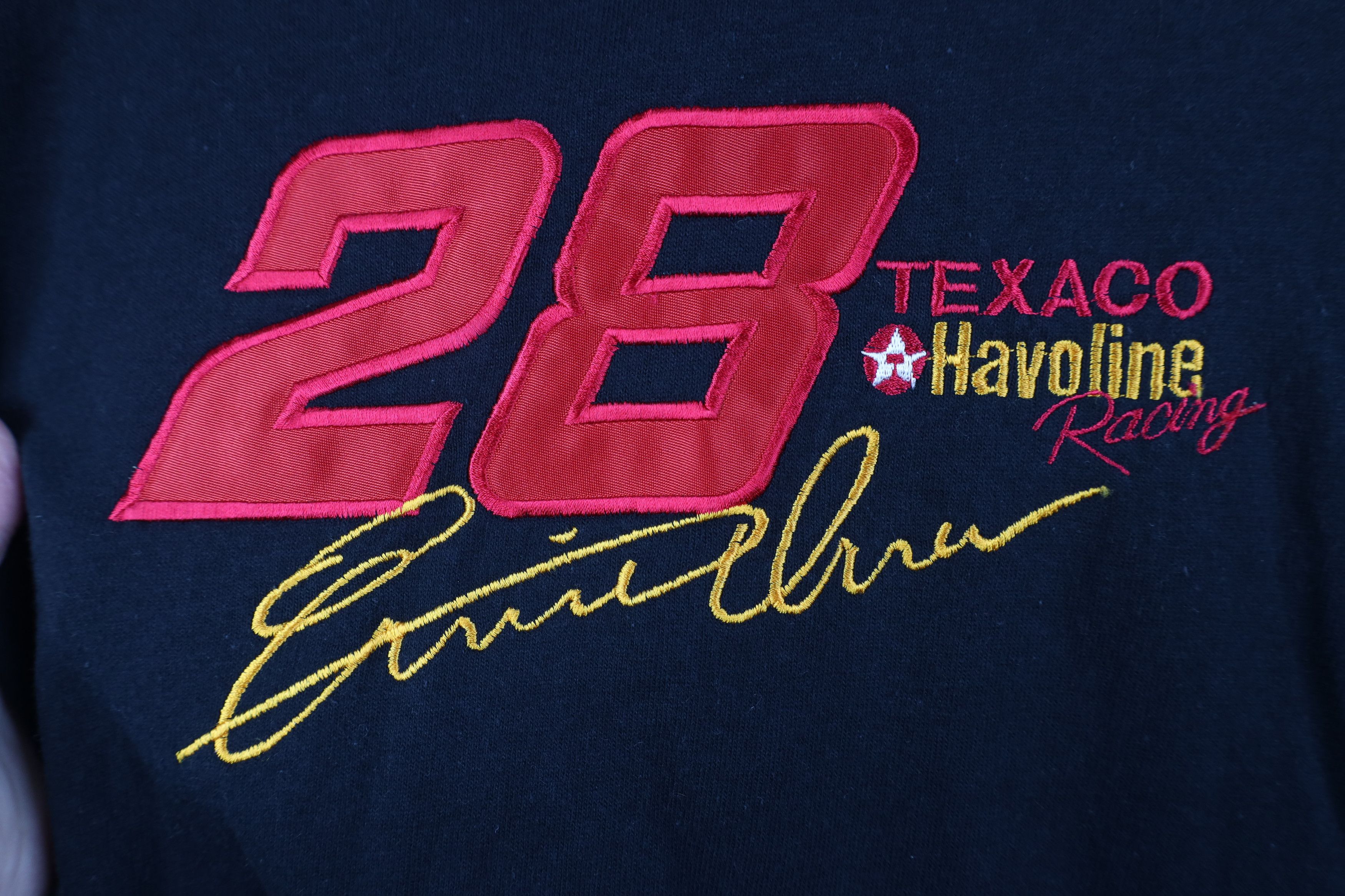 Vintage Vintage 90s NASCAR Racing Ernie Irvan T-Shirt Black USA Size US XL / EU 56 / 4 - 7 Thumbnail