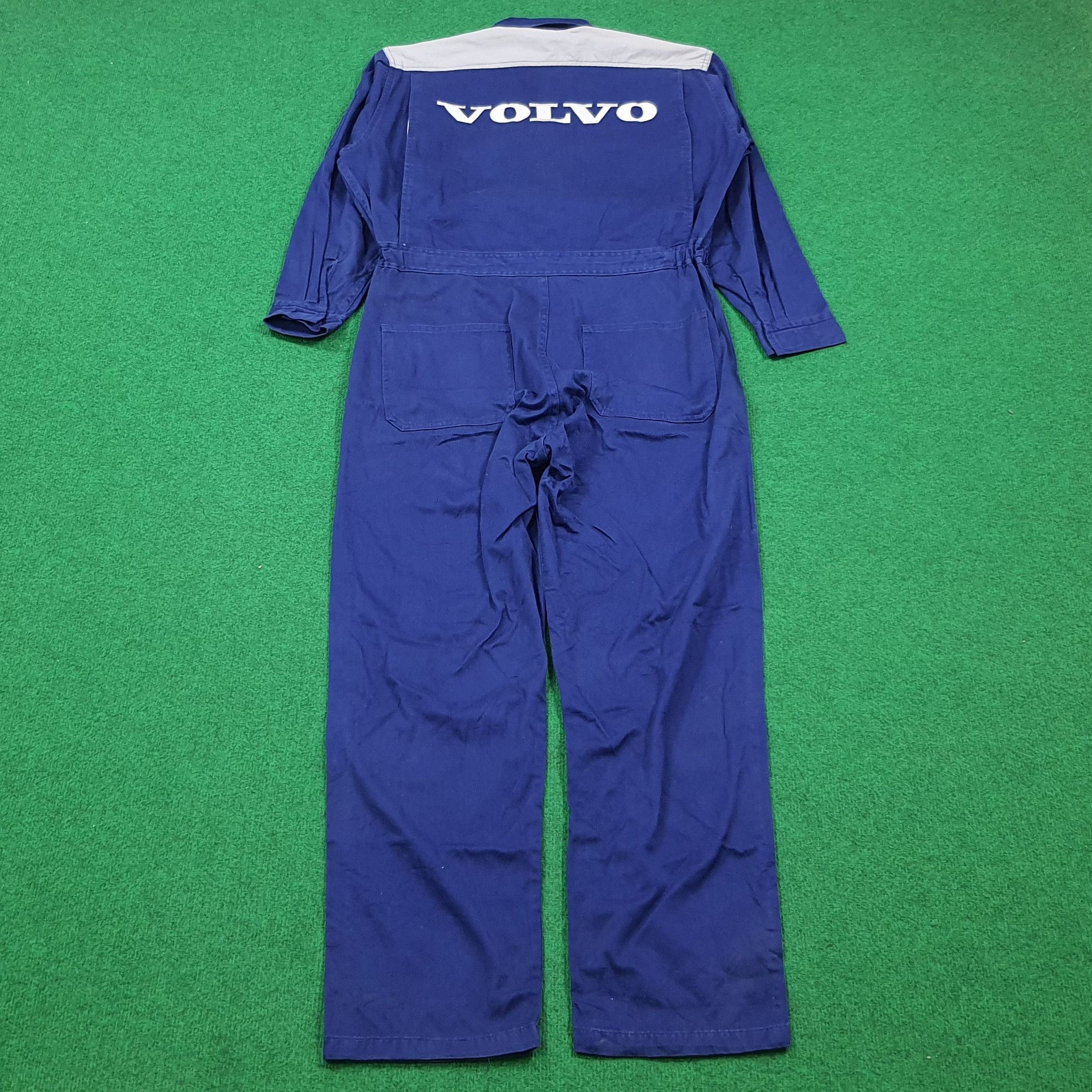 Vintage Vintage Volvo Motorsports Workwear Coverall C307N17 Size US L / EU 52-54 / 3 - 3 Thumbnail