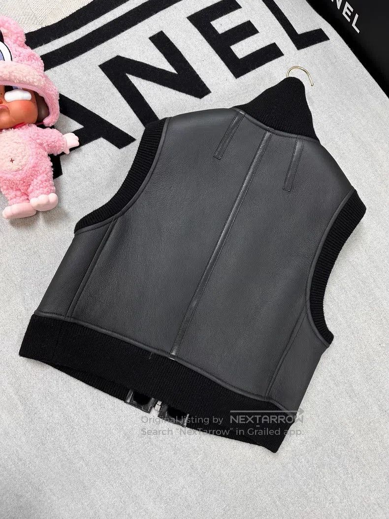 Hermes Hermes Black Leather and Fur Two-way Wear Vest Size XS / US 0-2 / IT 36-38 - 2 Thumbnail