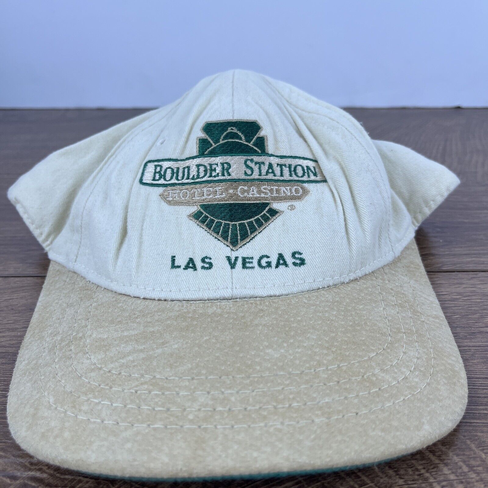 Other Boulder Station Hat Las Vegas Brown Hat Adjustable Snapback Size ONE SIZE - 1 Thumbnail