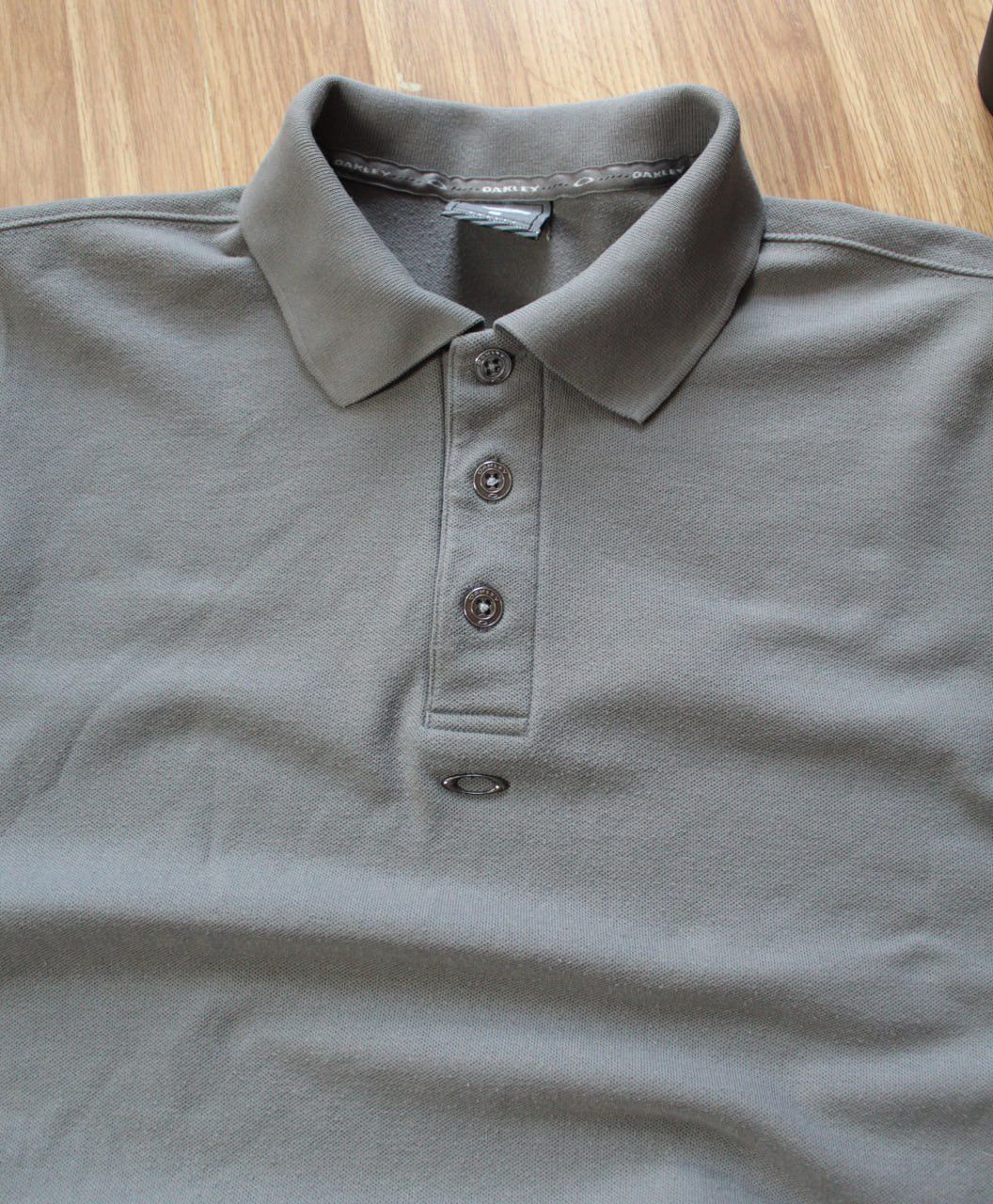 Vintage 🔥 90s Oakley Vintage Spell Logo Polo T Shirt Streetwear Y2K Size US S / EU 44-46 / 1 - 3 Thumbnail