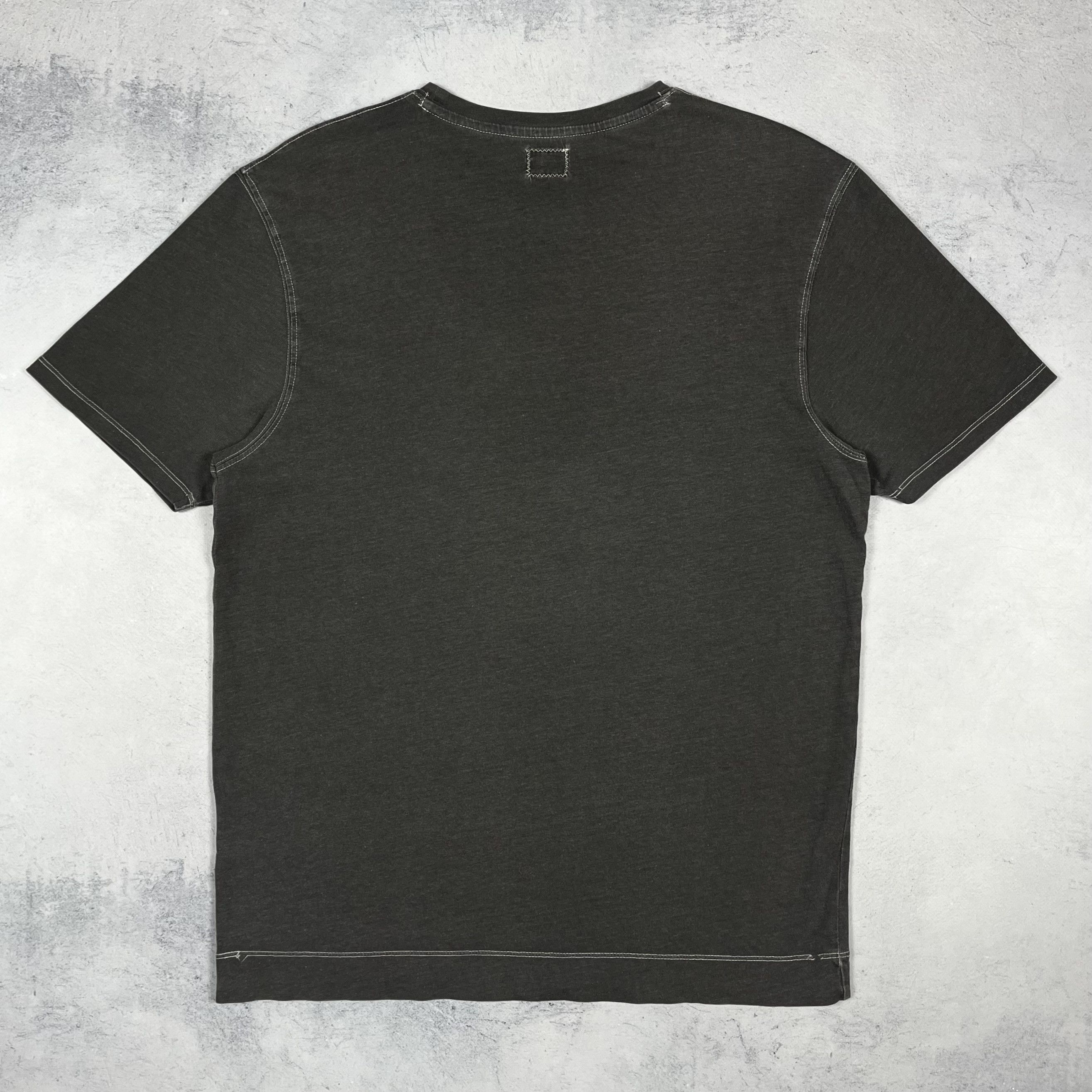 C.P. Company C.P. Company Big Logo T Shirt Size US S / EU 44-46 / 1 - 17 Thumbnail
