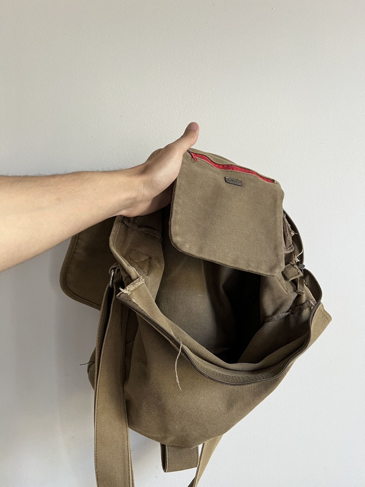 Levi's Vintage Military Style Levi’s Cotton Canvas Shoulder Bag Size ONE SIZE - 14 Thumbnail