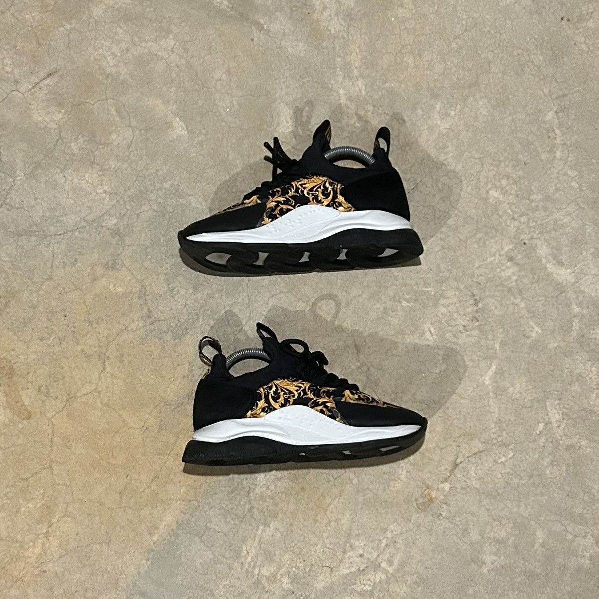 Designer × Versace Versace Cross Chainer Baroque Print Gold Black Shoes EU 40.5 Size US 7.5 / EU 40-41 - 3 Thumbnail