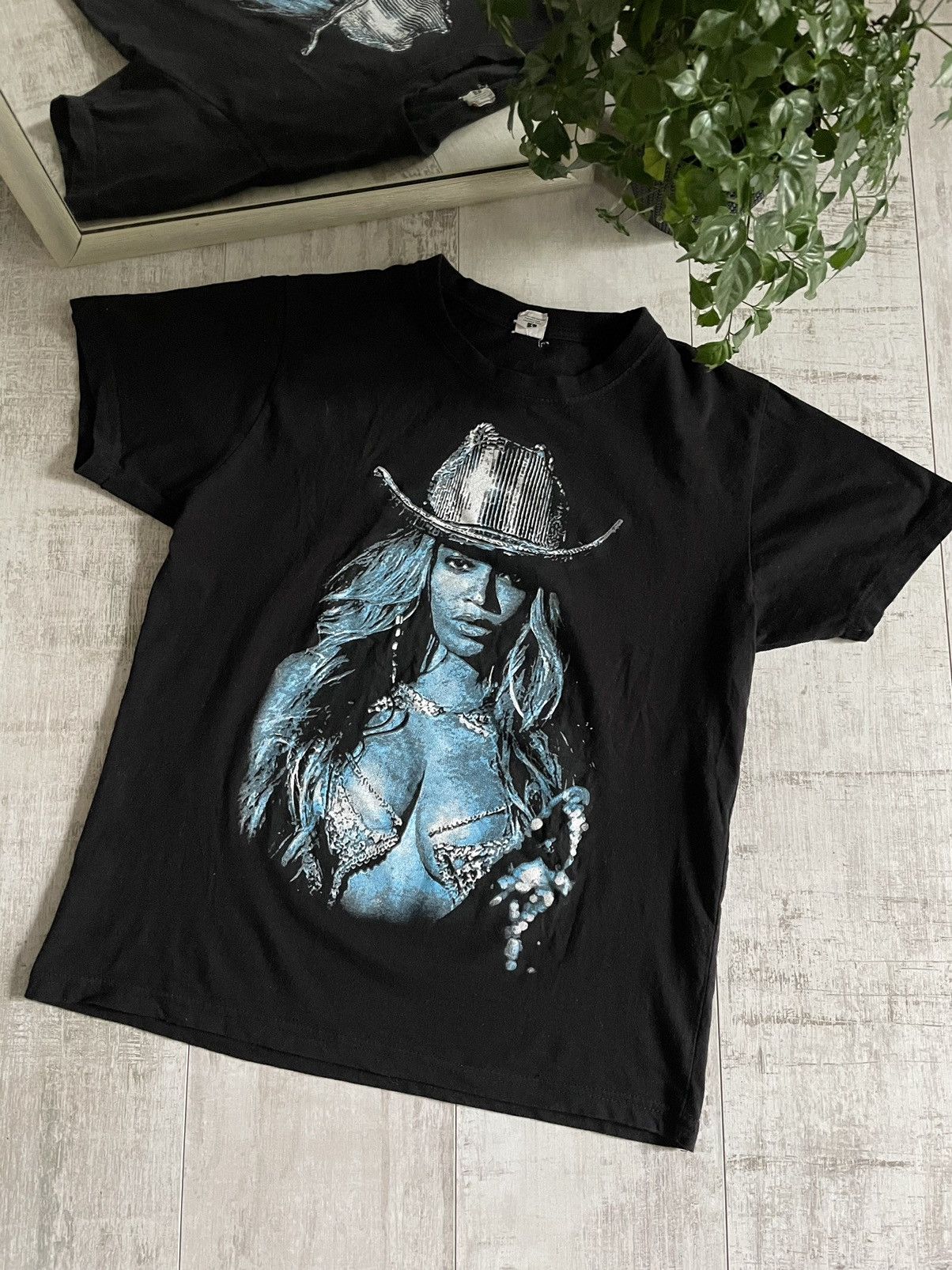 Band Tees × Beyonce 💥RARE💥 Beyonce Cowgirl Renaissance T-Shirt World Tour Size US S / EU 44-46 / 1 - 3 Thumbnail