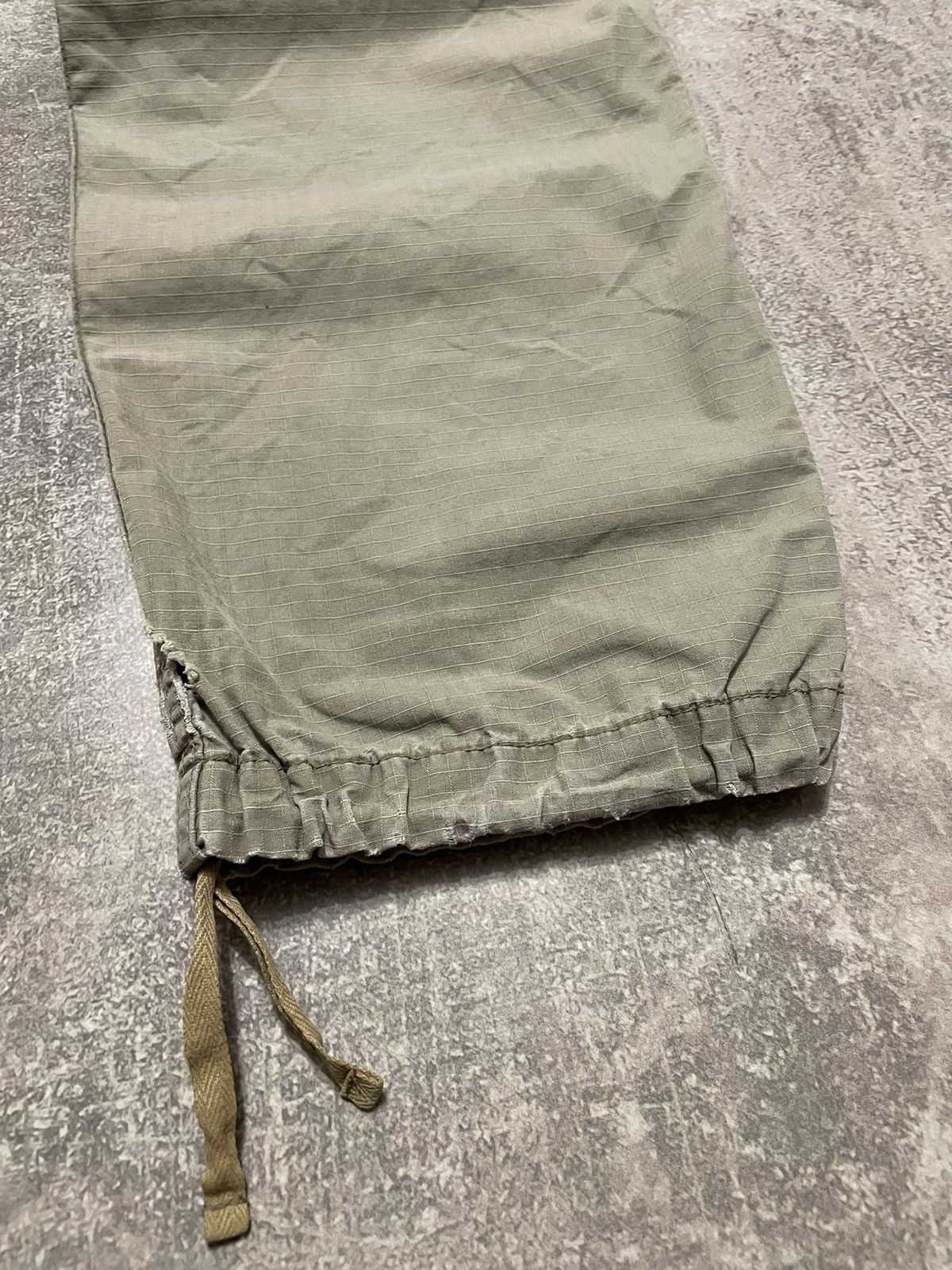 Carhartt Vintage Carhartt Distressed Cargo Pants Size US 28 / EU 44 - 19 Thumbnail
