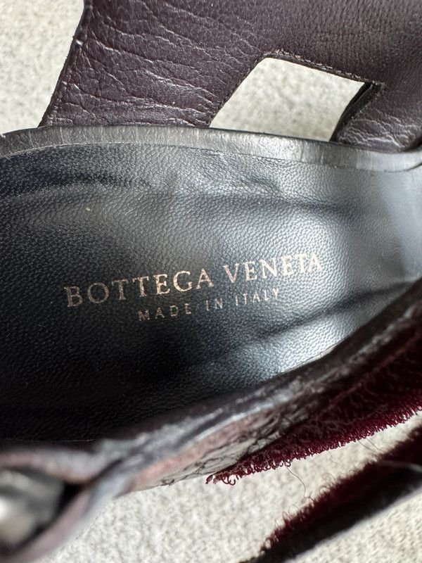 Bottega Veneta Bottega Veneta Crocodile High Heels leather sandals size 36 Size US 6 / IT 36 - 11 Thumbnail