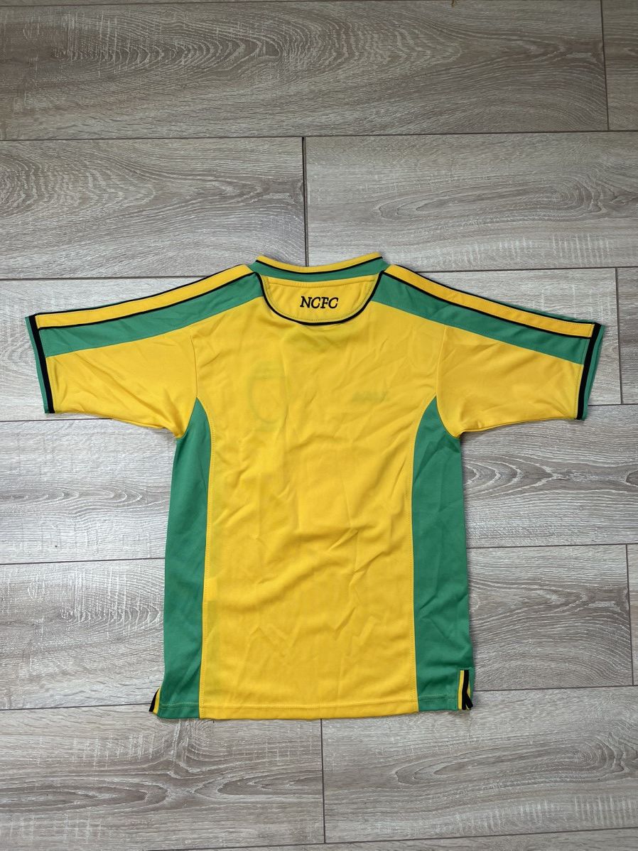 Sports Specialties Norwich City 2003-2005 Football Shirt Soccer Jersey 2in1 YM Size US XXS / EU 40 - 8 Thumbnail