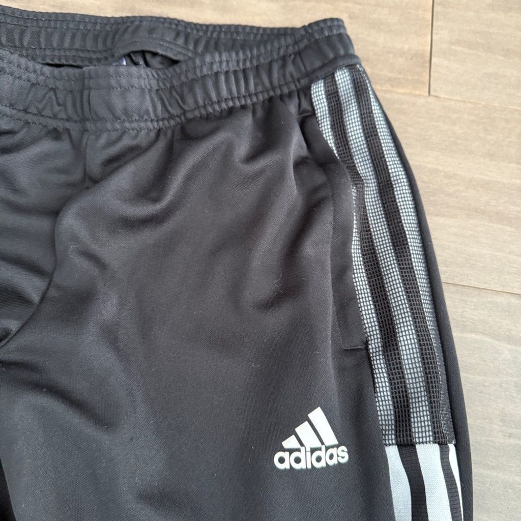 Adidas Adidas ladies xs Aeroready fleece lined warmup pants joggers Size 26" / US 2 / IT 38 - 2 Thumbnail