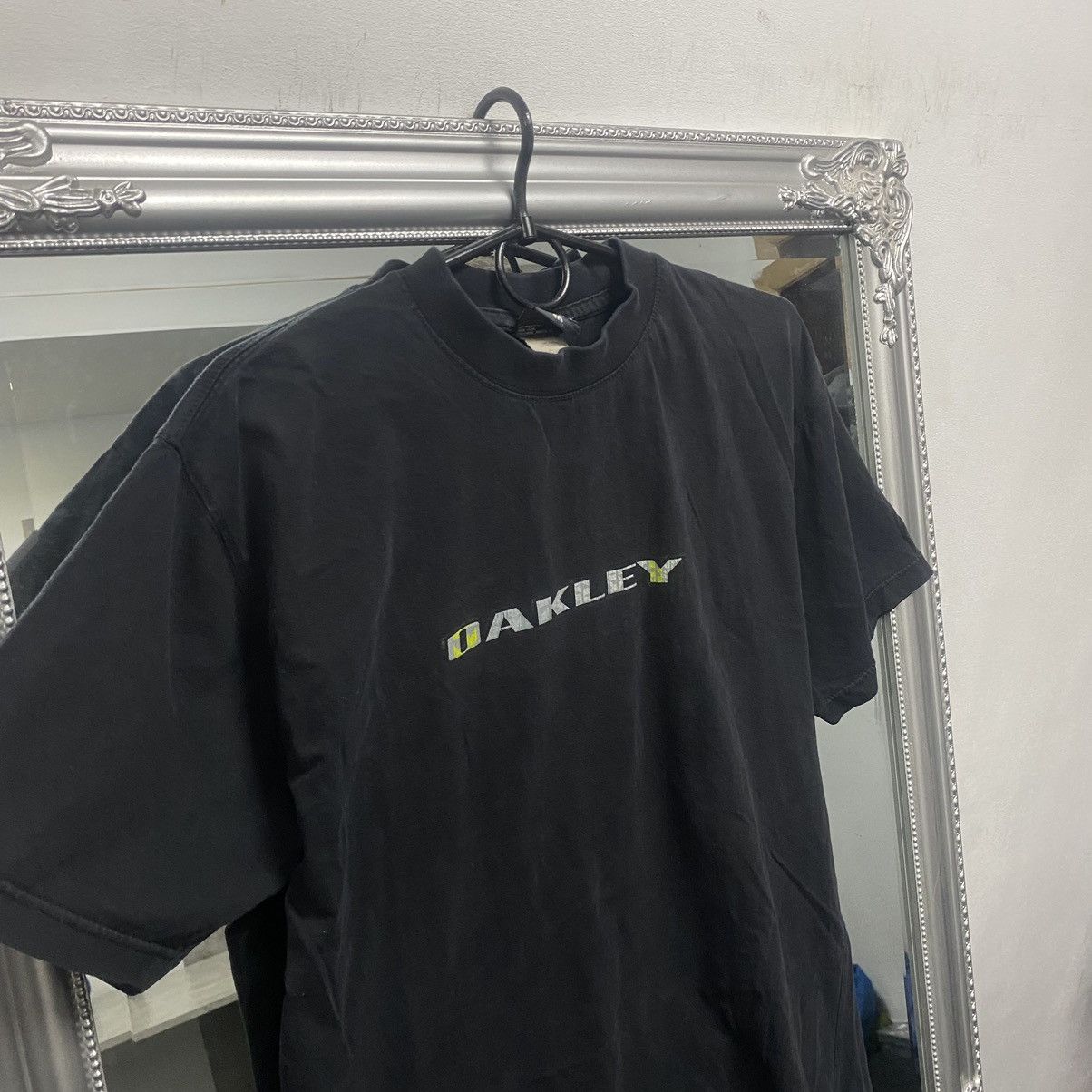 Oakley Vintage Oakley T-Shirt Big Logo Size US M / EU 48-50 / 2 - 4 Thumbnail