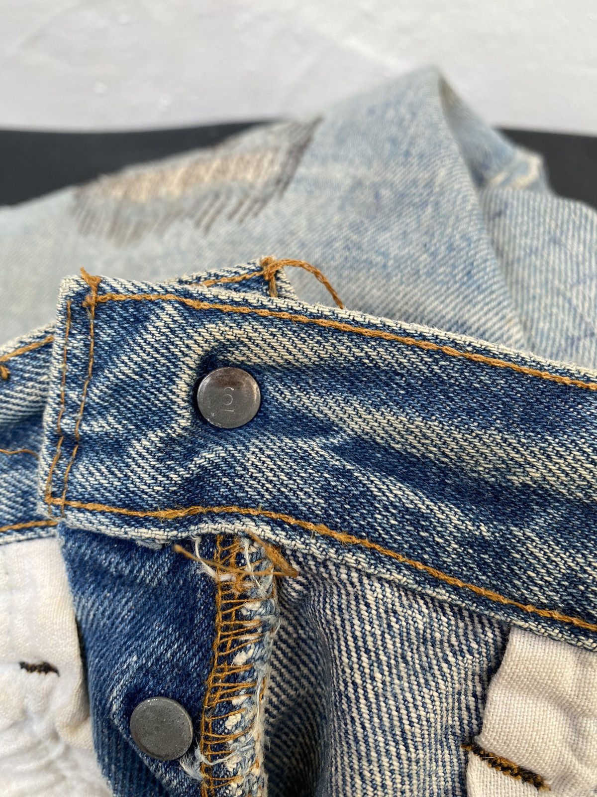 Levi's × Levi's Vintage Clothing × Vintage size 32x29 vintage levi's redline 80s distressed condition Size US 32 / EU 48 - 10 Thumbnail