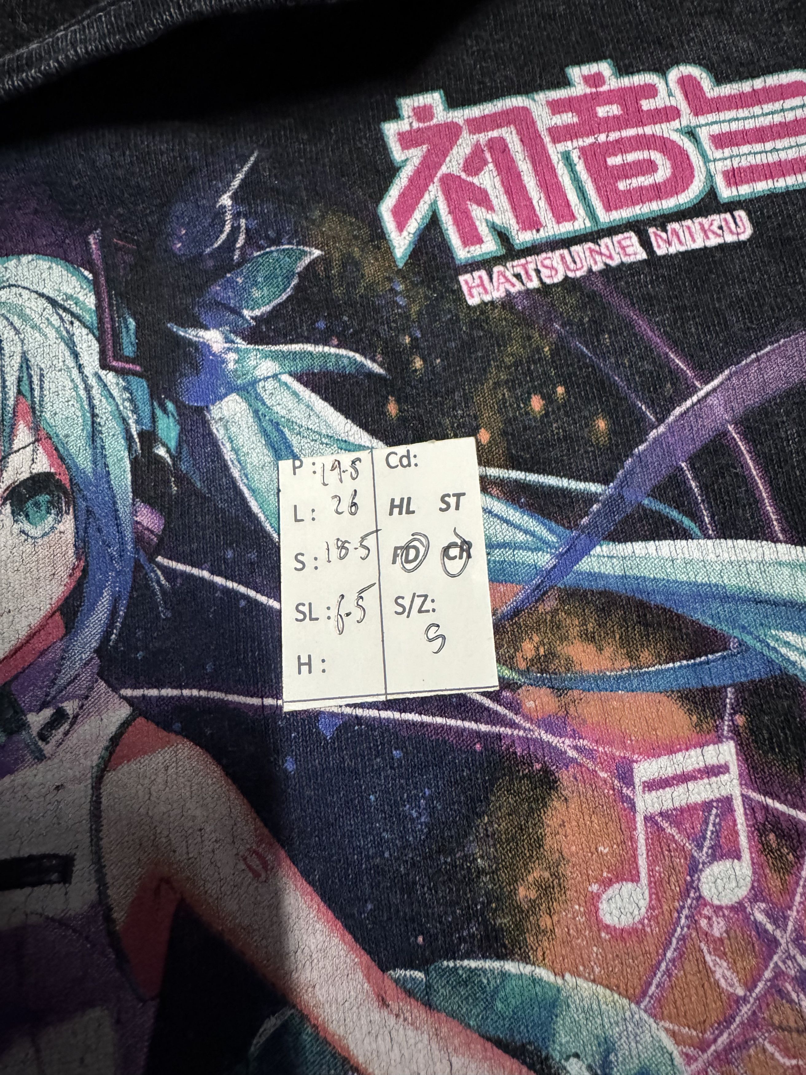 Anime VINTAGE HATSUNE MIKU VOCALOID WAIFU CV01 CUTE ANIME TEE Size US S / EU 44-46 / 1 - 16 Thumbnail