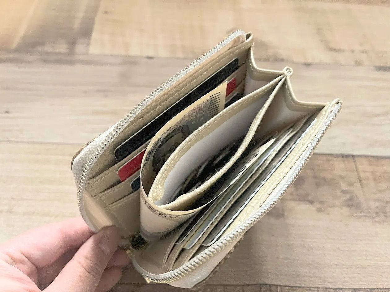 Bape BAPE WALLET SNAKE PATTERN Head Logo Coin Pouch Size ONE SIZE - 8 Thumbnail