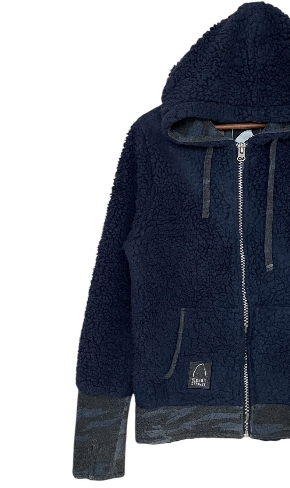 Sierra Designs × Vintage Vintage Brand Sierra Designs Fur Zipper Hoodies 2000s Size US M / EU 48-50 / 2 - 3 Thumbnail