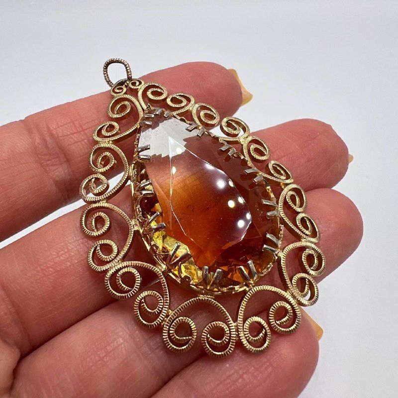 Vintage Vintage Sarah Coventry Pendant Filigree Gold Tone Amber Glas Size ONE SIZE - 5 Thumbnail