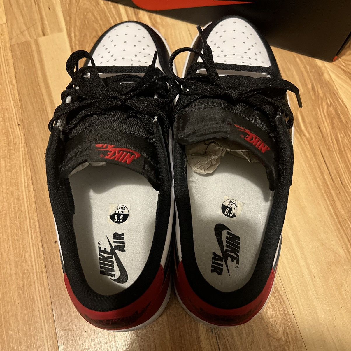 Jordan Brand Air Jordan Retro Low Black Toe Size 8.5 Size US 8.5 / EU 41-42 - 4 Thumbnail