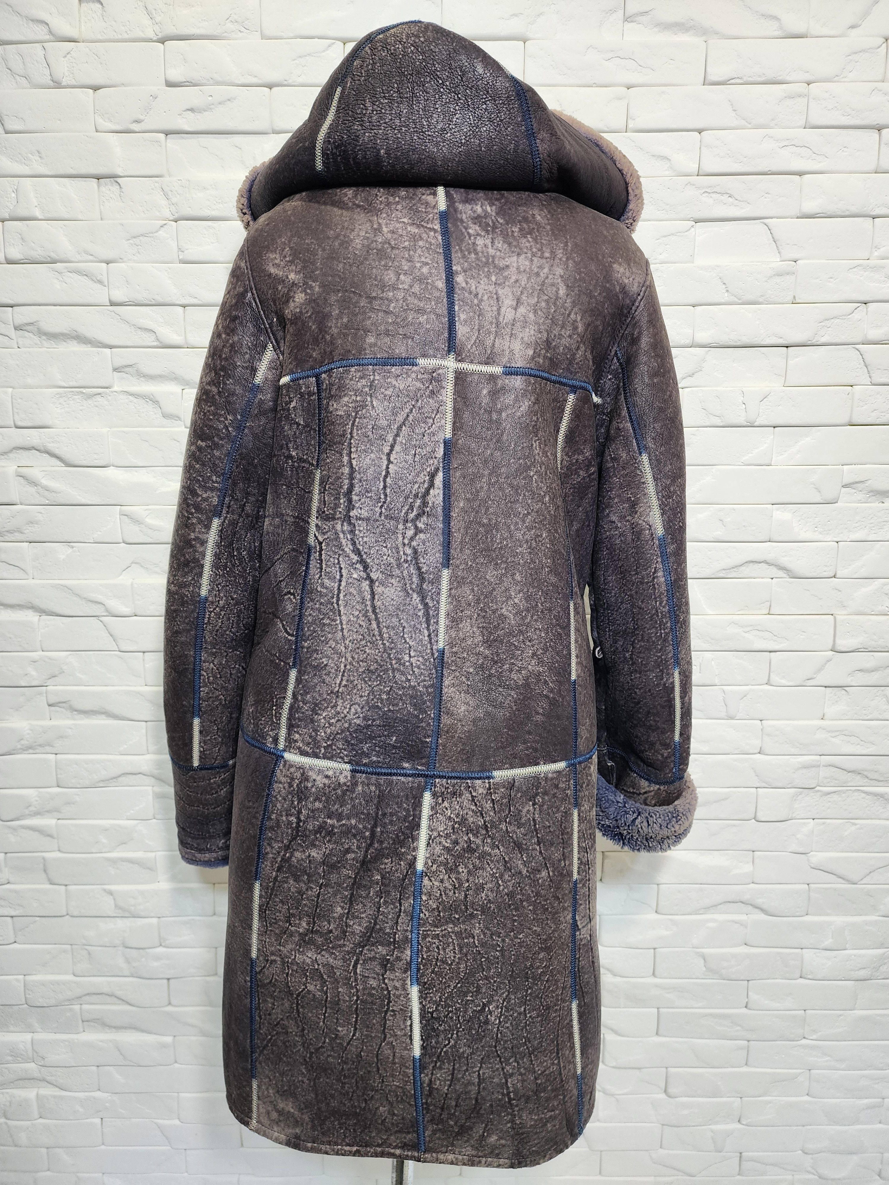 Furla Purple Sheepskin Coat: Women's Fur Winter Coat With Hood. Size XL / US 12-14 / IT 48-50 - 3 Thumbnail