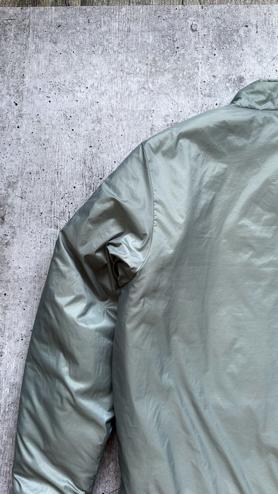 Nike NIKE RETRO NYLON Y2K LIGHT PUFFER JACKET Size US M / EU 48-50 / 2 - 16 Thumbnail