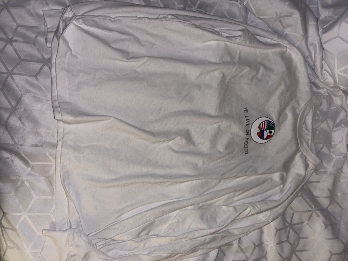Yeezy White LS-03 YE LIVE IN MEXICO yeezy Size US L / EU 52-54 / 3 - 4 Thumbnail