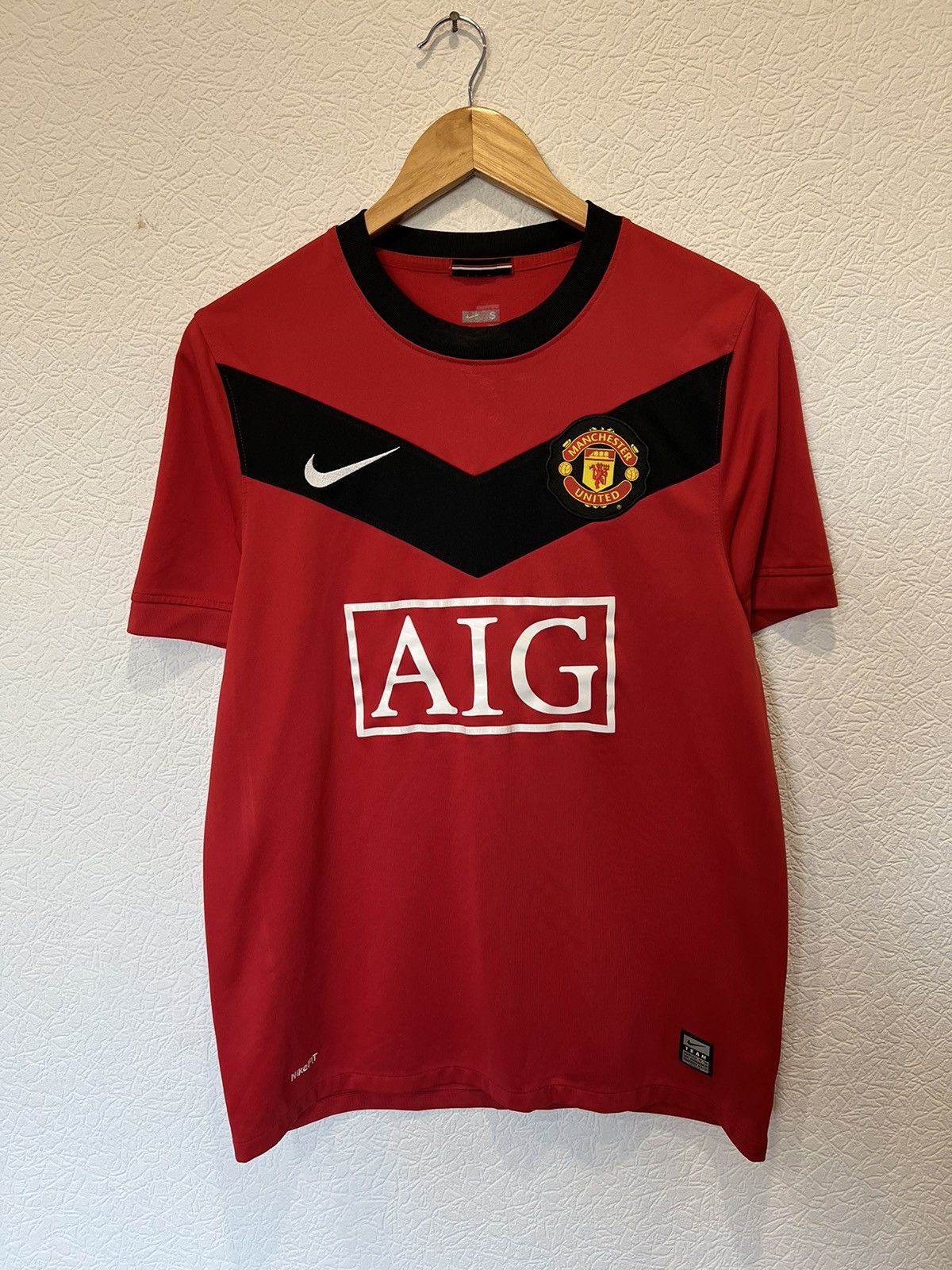 Nike Manchester United Nike 2009/2010 Home Kit Soccer Jersey Size US S / EU 44-46 / 1 - 1 Thumbnail